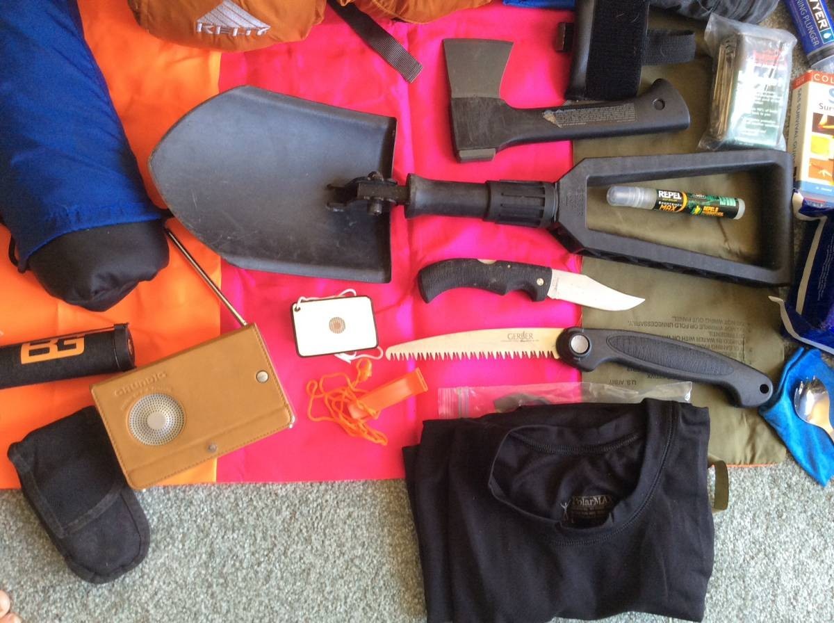 Emergency Preparedness Pack, Survival Kit from Desert Storm era