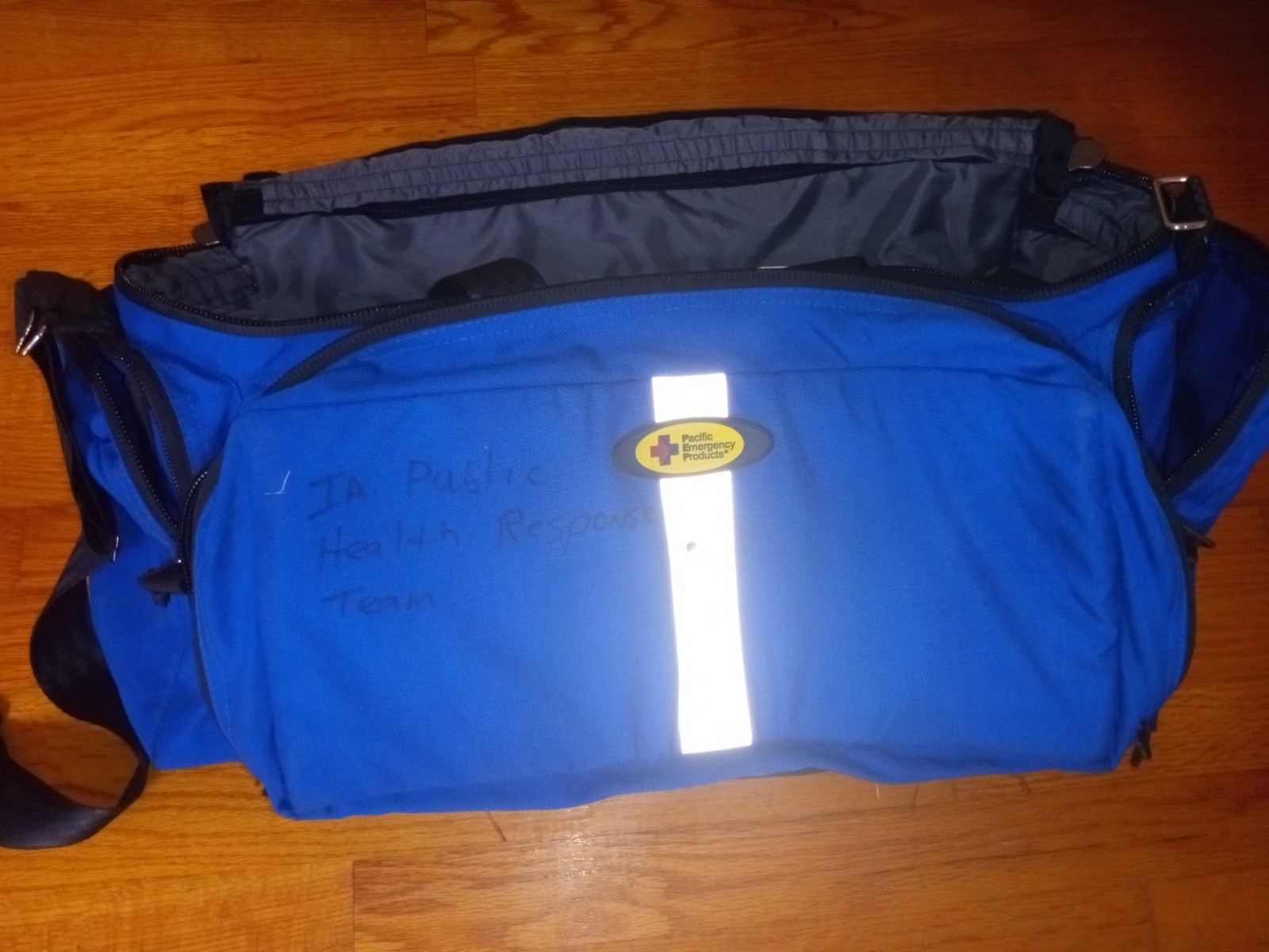 Pacific Emergency Products A300 EMS Emergency Trauma Medic Bag 22 X 14 X 11
