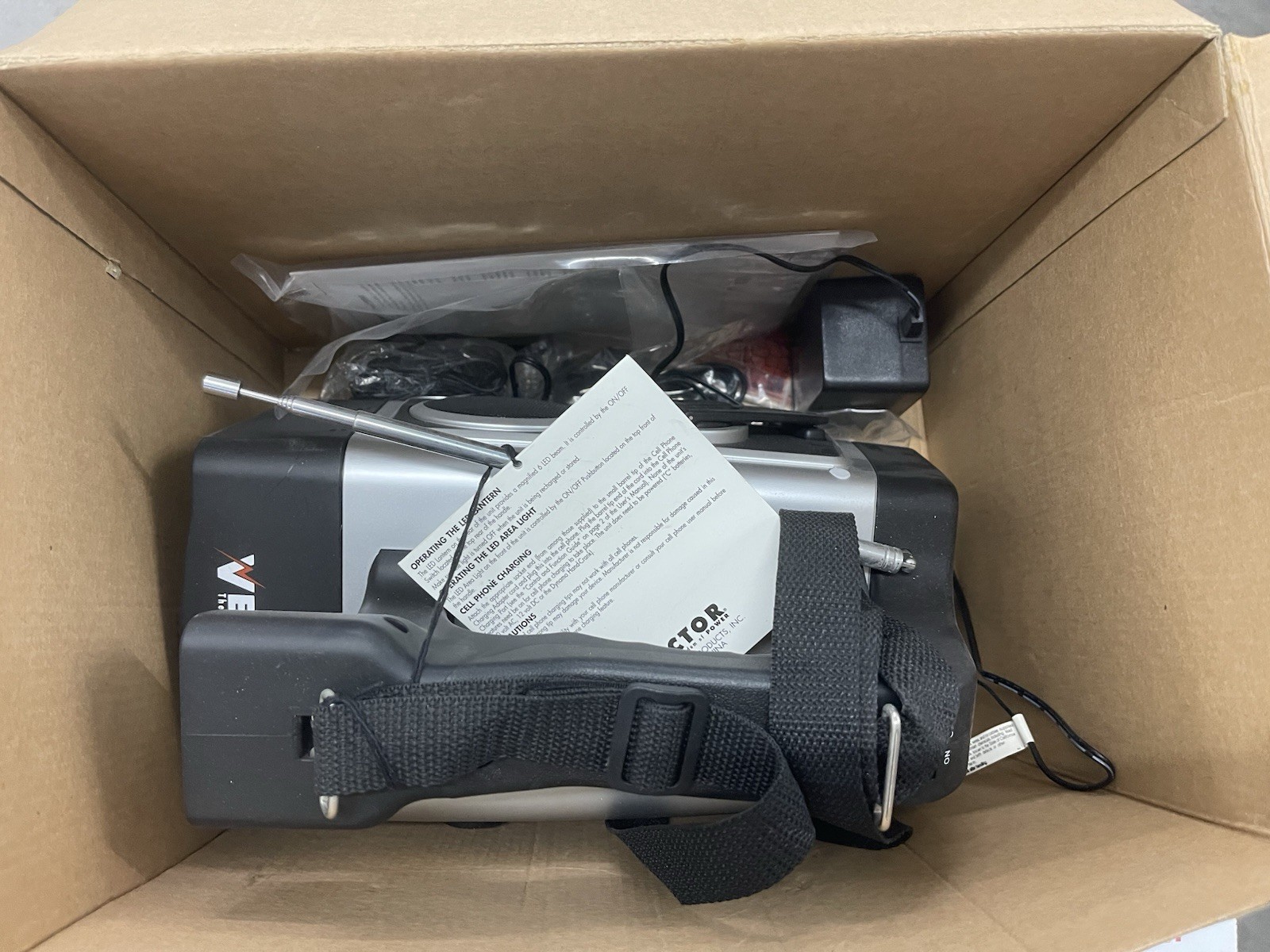 Vector Stormtracker Elite WC300DSV TV/Lantern/AM/FM/ Weather Alert Radio