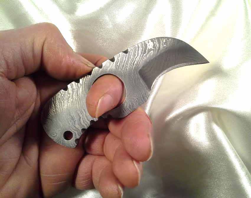 Beautiful Damascus Steel Hawkbill Karambit Knife w/ Belt Loop Leather Sheath