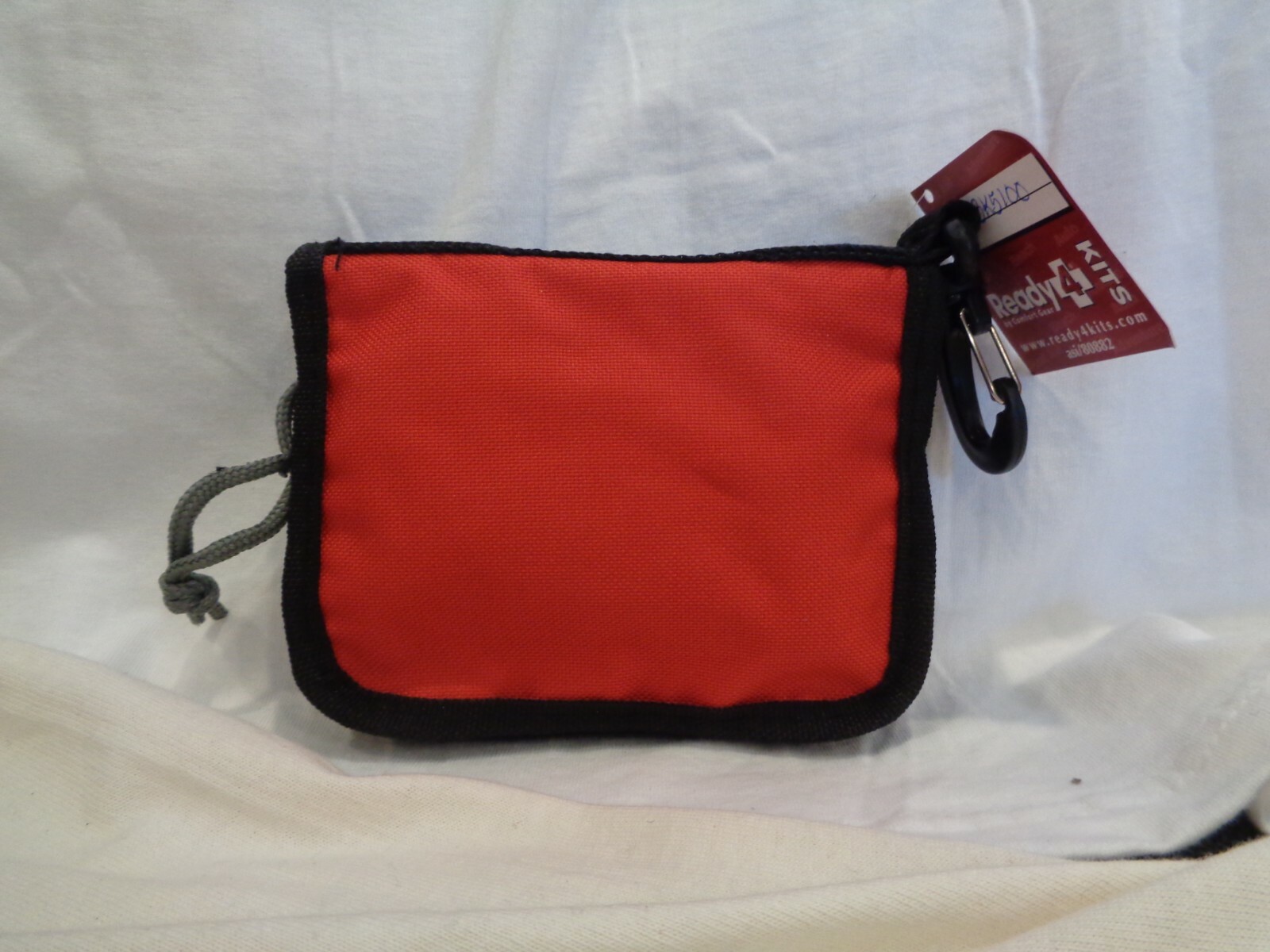 READY 4 Toiletries Kit Toothpaste Toothbrush Floss Pocket Sized BRAND NEW