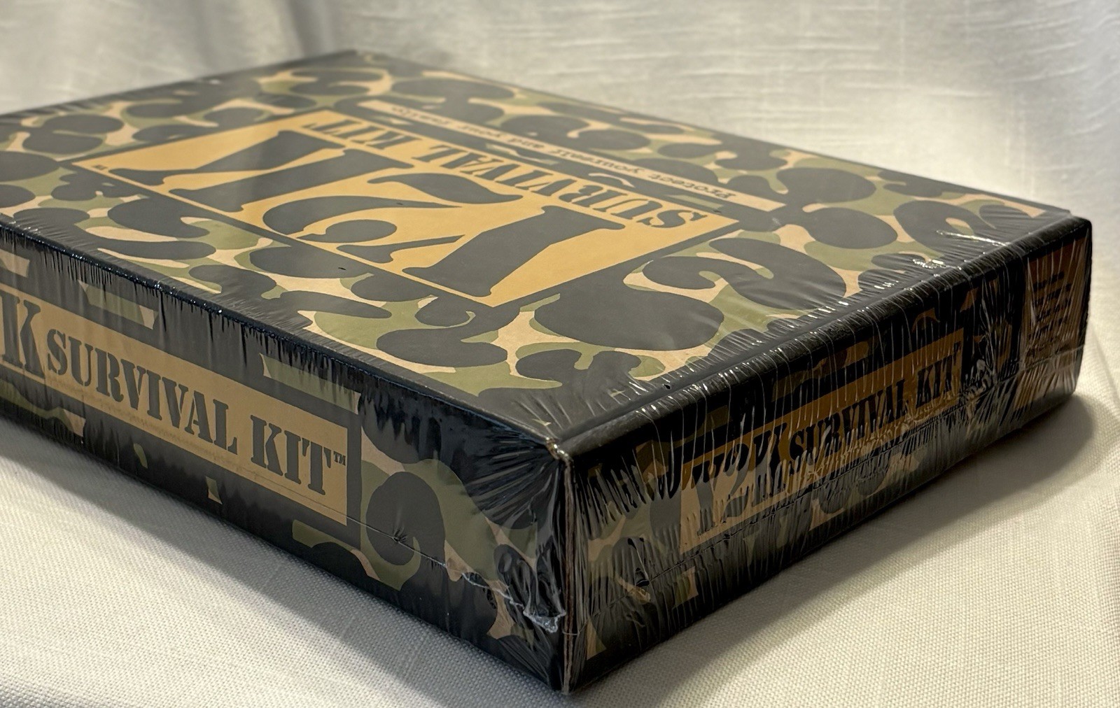 SEALED Rare 1998 Y2K Survival Kit, Protection & Preparation~ Very Hard to Find!