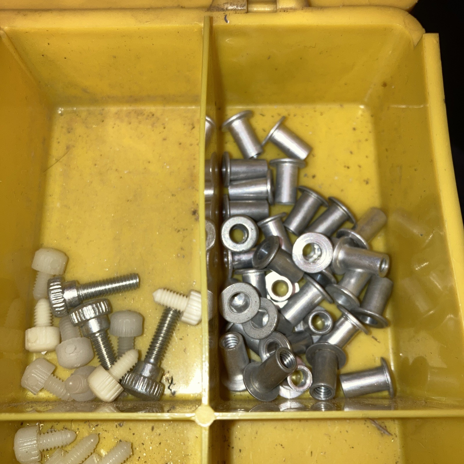 2-All purpose Storm door clip Kit #212