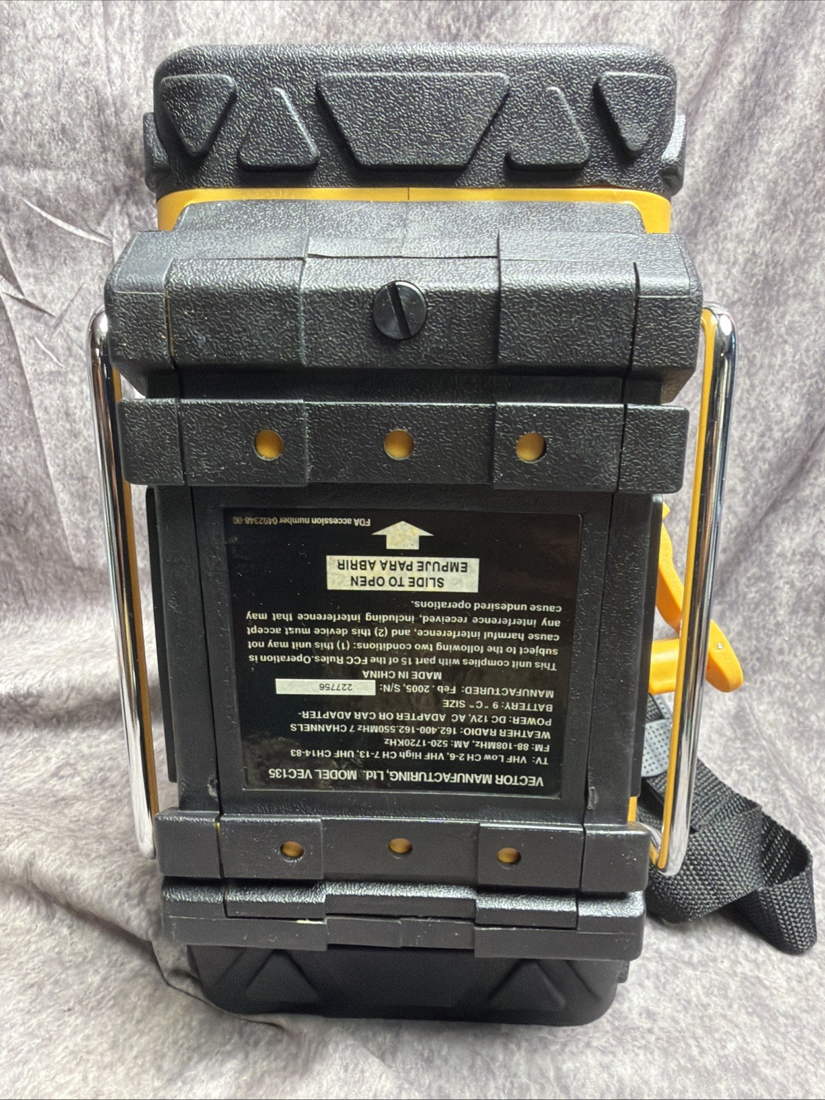 Vector Tough Bright Storm Tracker Flashlight Weather Radio