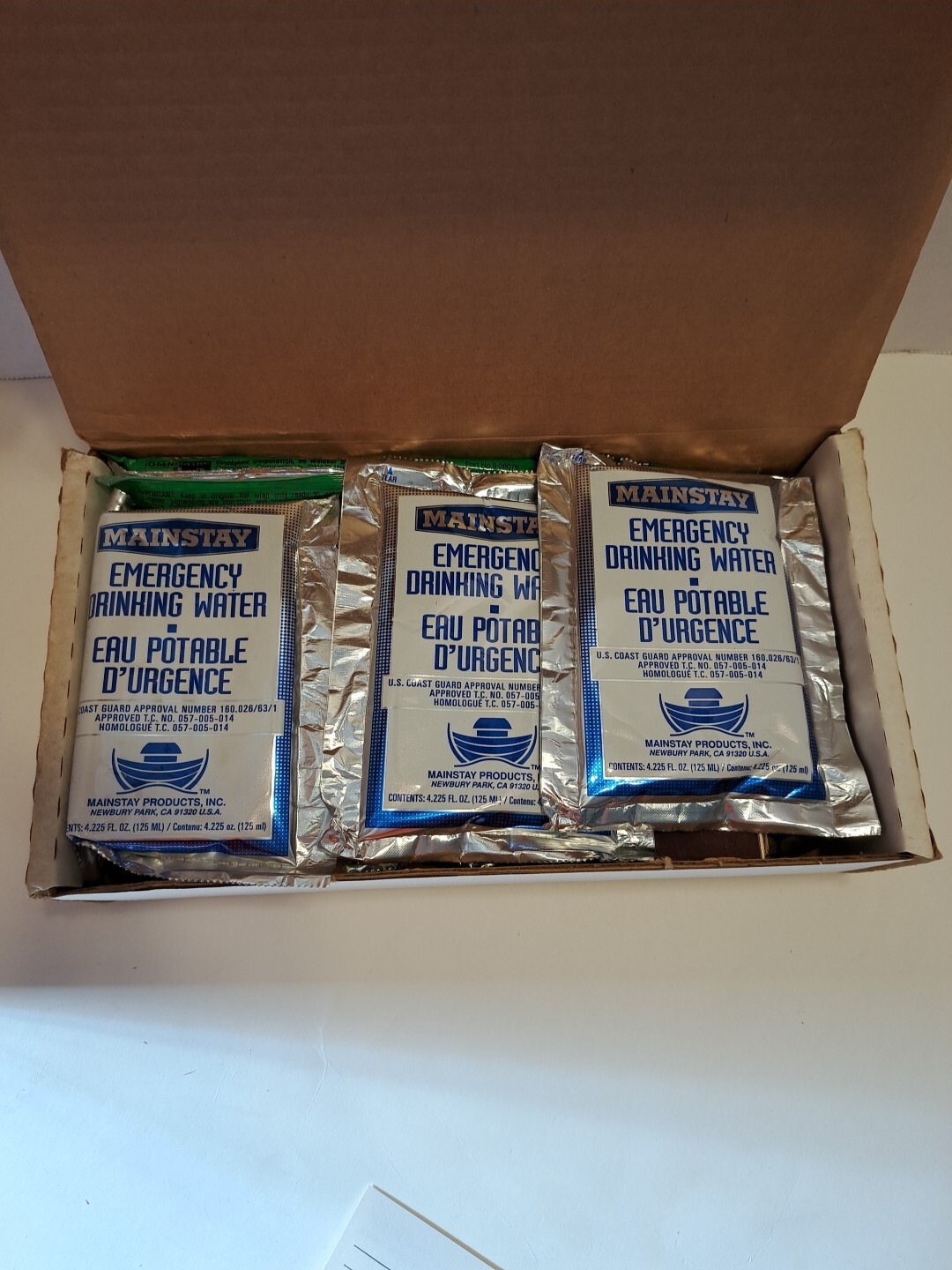 Emergency Preparedness The Ark Food Water Blanket Survival Kit Opened Box