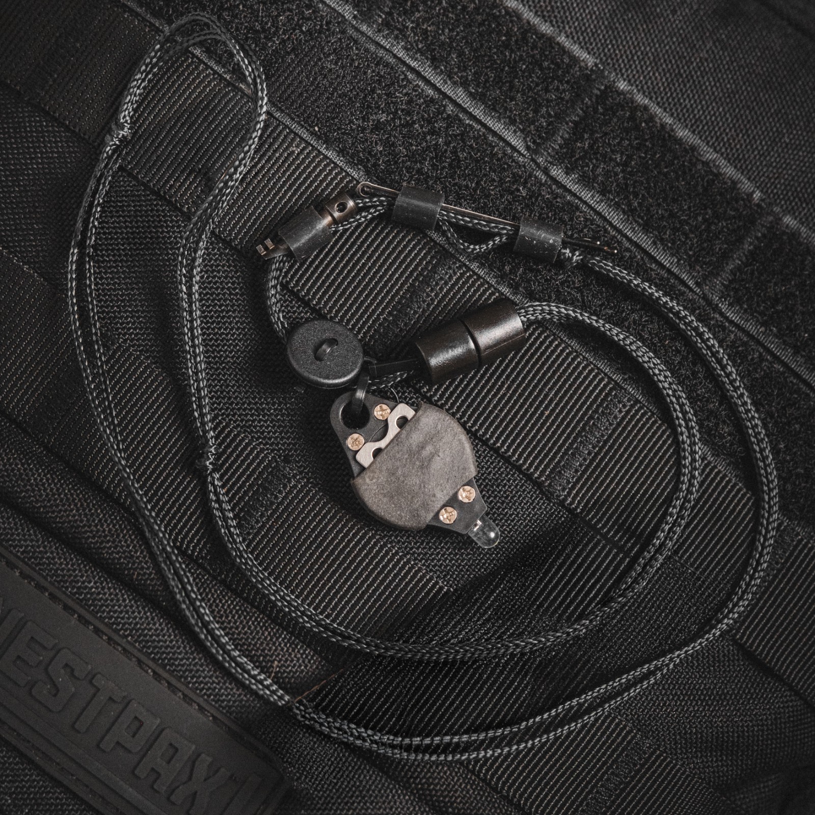 GTFO 4TAC5 APEK Plus EDC Survival Necklace Emergency Tool Kit Micro Light NFC