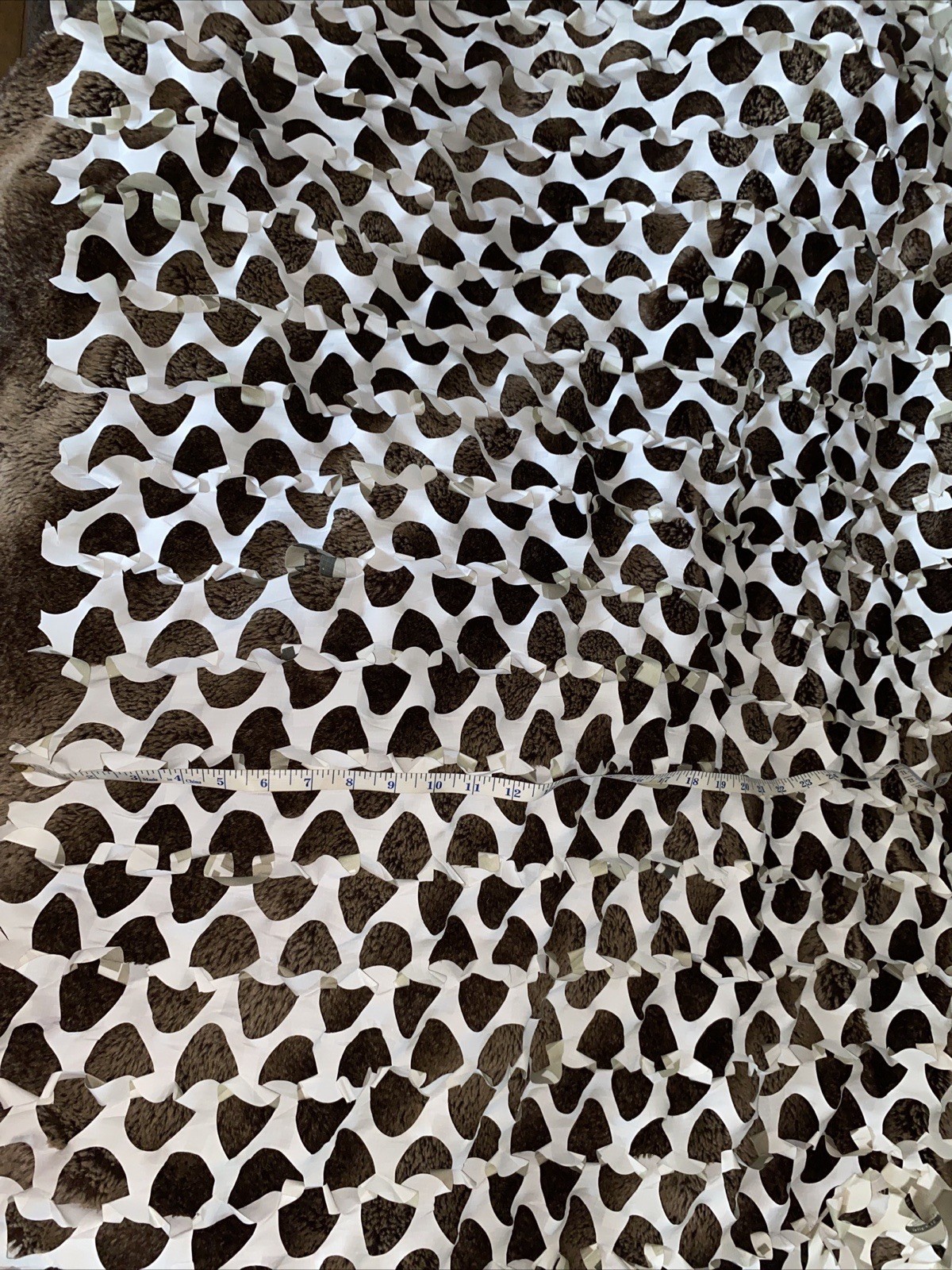 White Lite Gray Tan Camouflaged Net Hunting Blind Material 30” By 48” Piece New