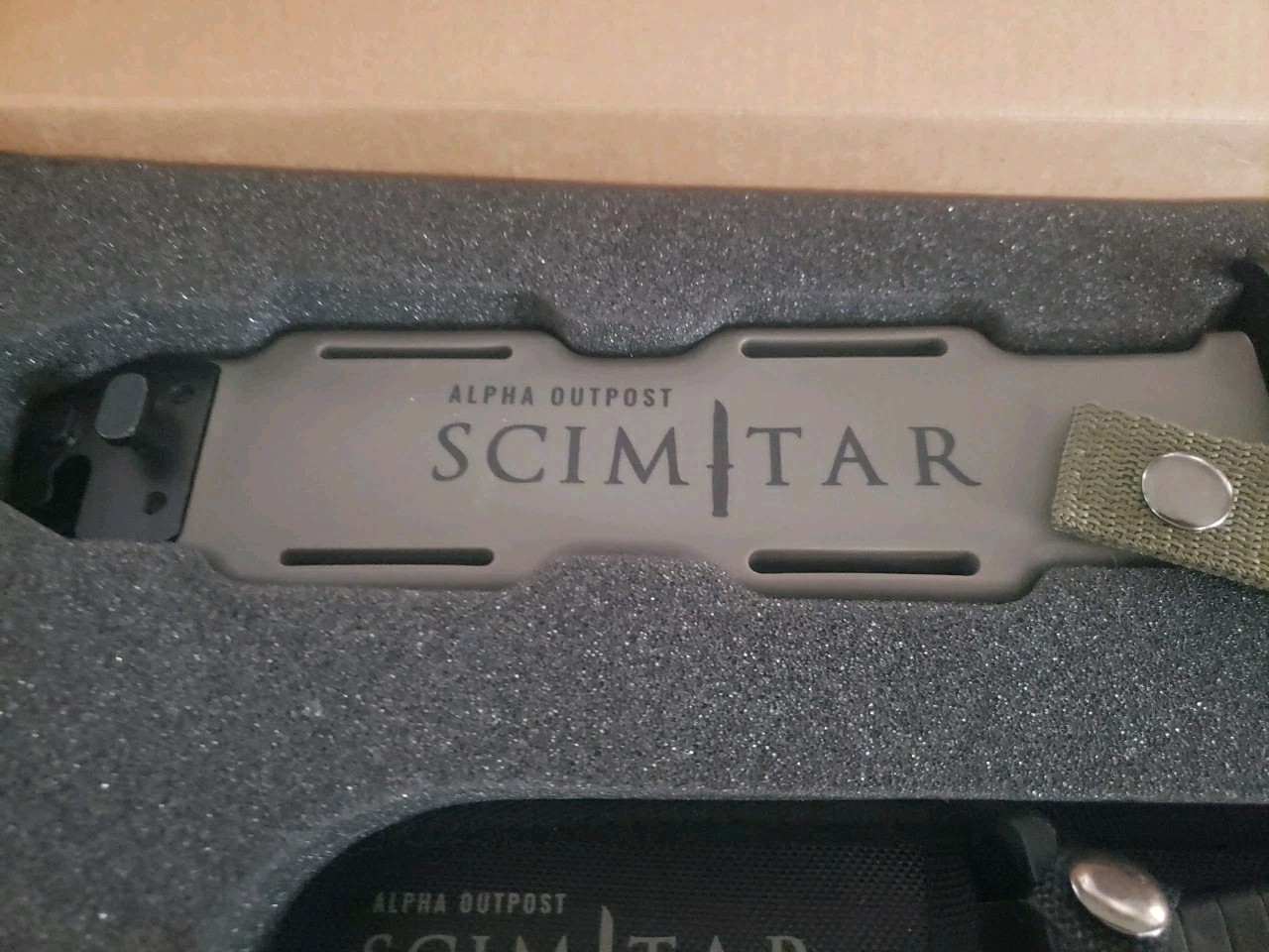 Alpha Outpost Scimitar Amazon Knife Set NIB!!