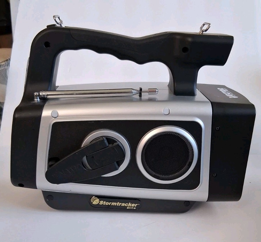 Vector Portable Power Radio TV Flashlight + Portable Fish Finder Bundle NEW
