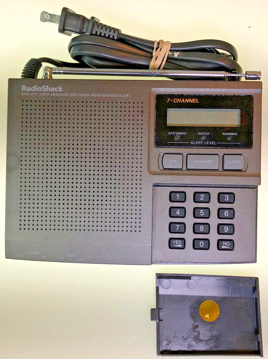 NOAA Public 7 Channel Alert Weather Radio Shack