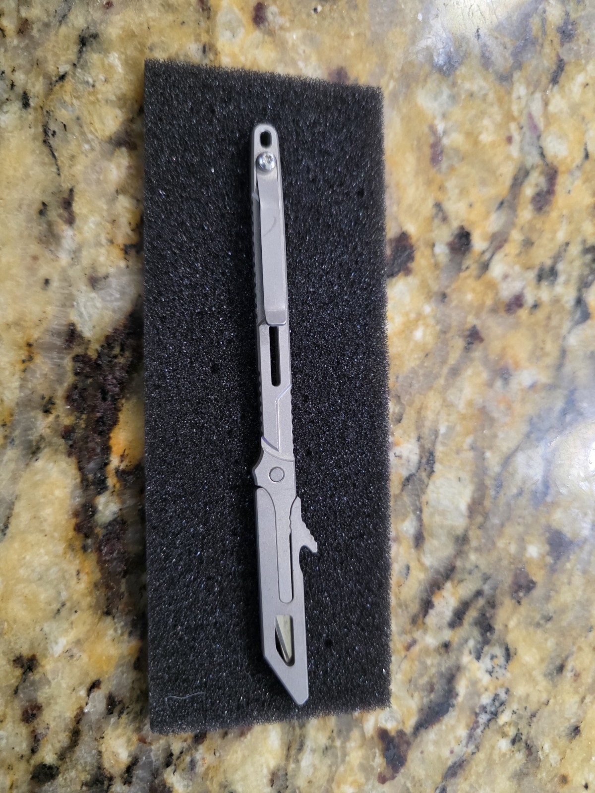 Nitecore NTK07 Titanium Knife – EDC Everyday Carry Knife with Replaceable Blade