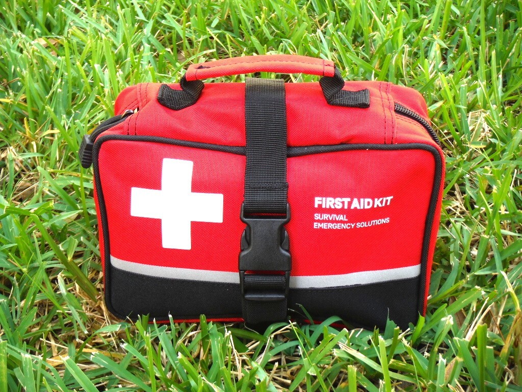 170 Pcs Botiquines de primeros auxilios Supervivencia Emergencia Trauma Viajes
