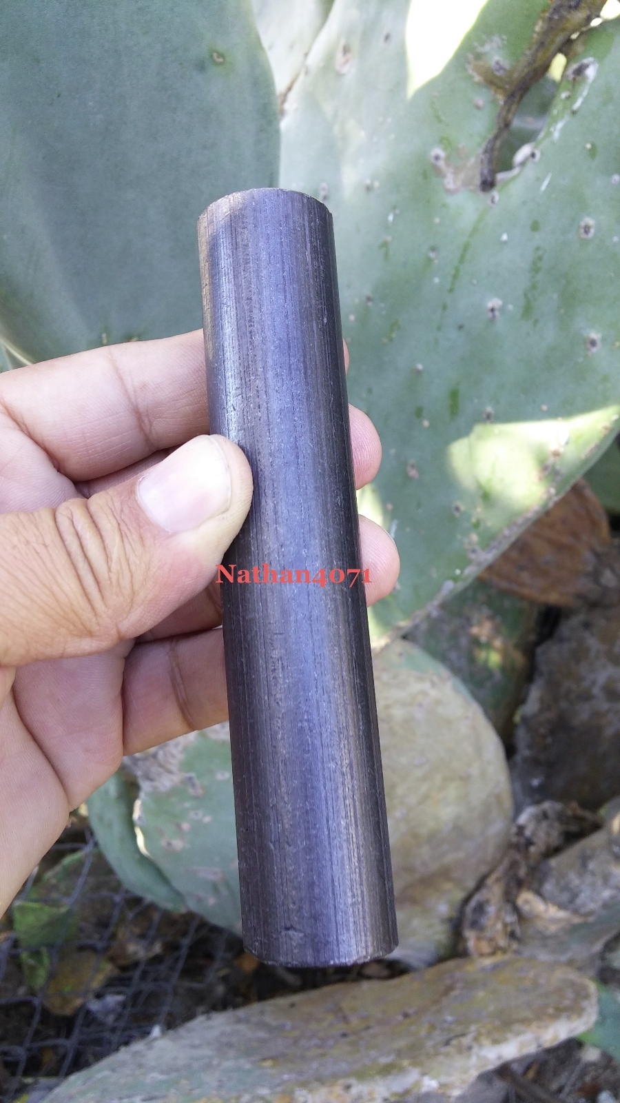 Bushcraft ferrocerium rod “Super Monster” ferro rod firesteel. 1″ dia. 5″ long