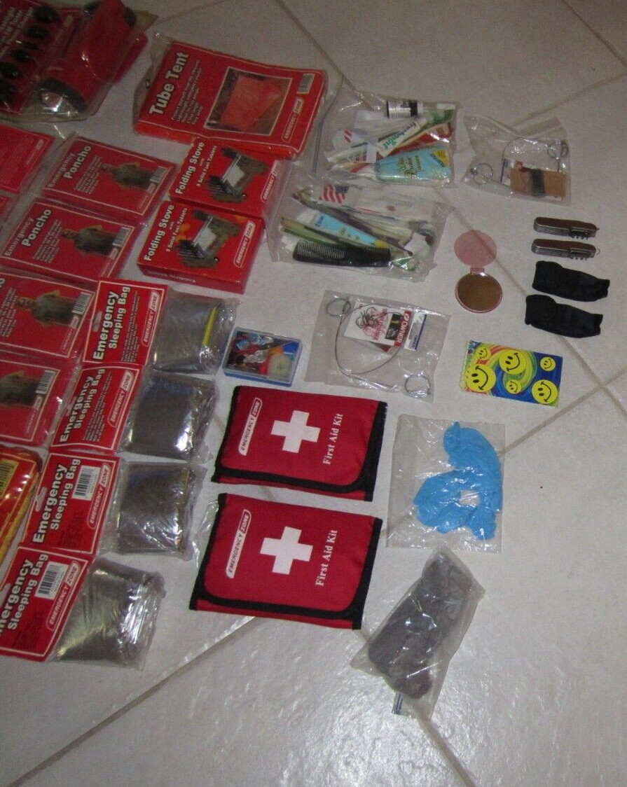 LARGE SURVIVAL KIT LOT HIKING KIT LOT HURRICANE KIT VARIOUS 40 PIECE AS PICTURED