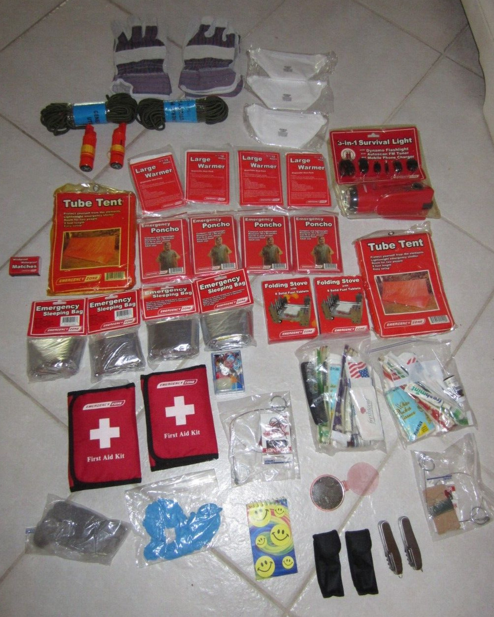 LARGE SURVIVAL KIT LOT HIKING KIT LOT HURRICANE KIT VARIOUS 40 PIECE AS PICTURED