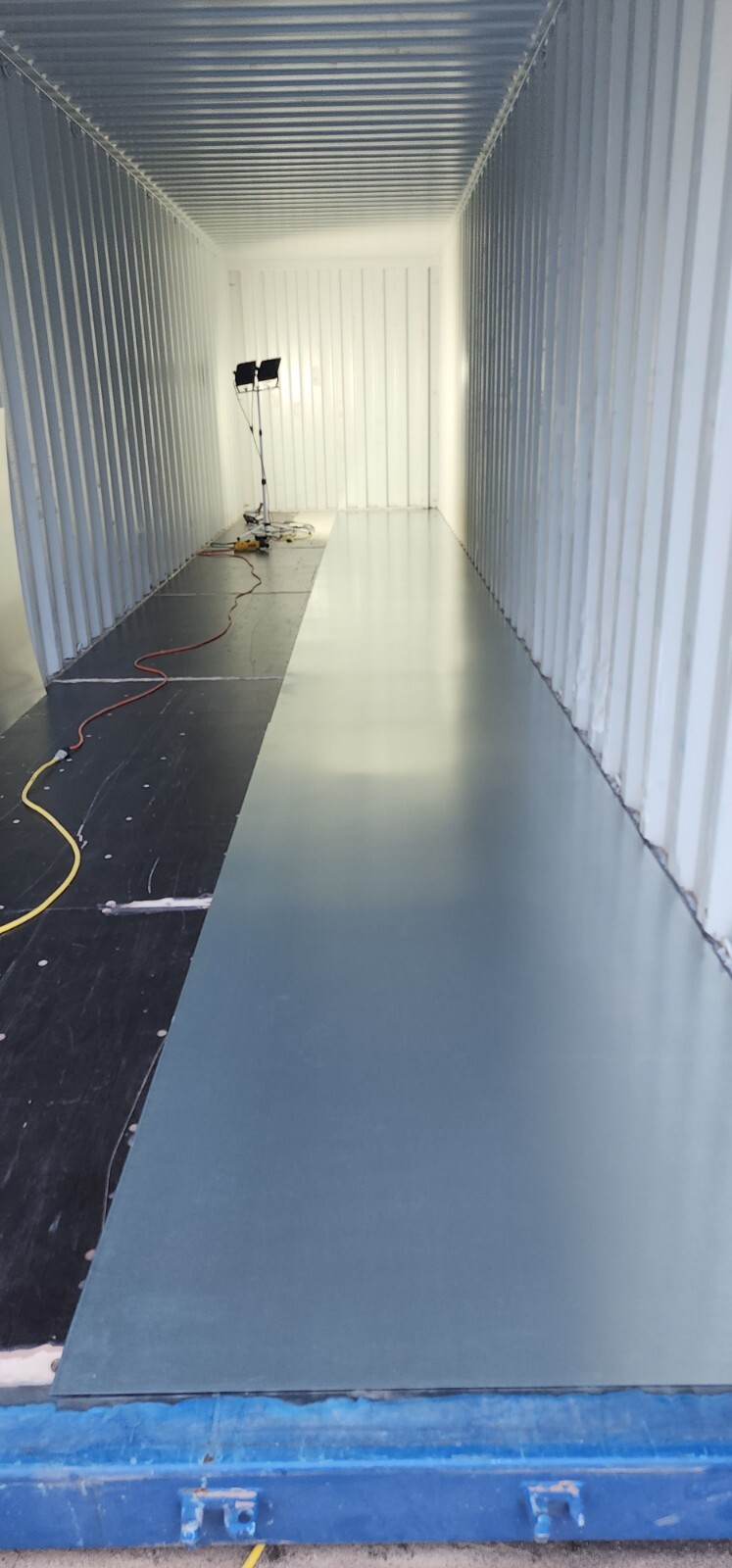 40′ Faraday Cage Shipping Container EMP Storage for Car Generator ATV Tools HDDs