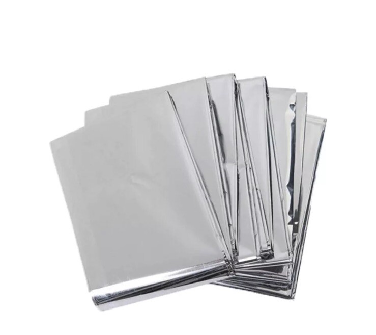 8 Pack Emergency BLANKET Thermal Survival Safety Insulating Mylar Heat 84″ X52″