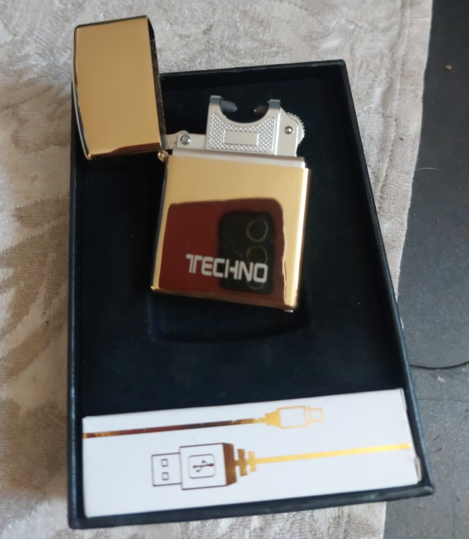 Rechargeable Flameless Arc Lighter Wind-Proof Electric USB Lighter No Butane