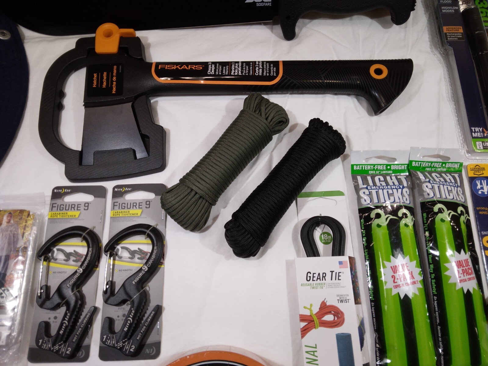 Ultimate Outdoor Survival & Hiking Kit | 18-Piece Essential Gear Set – SOG – NEW