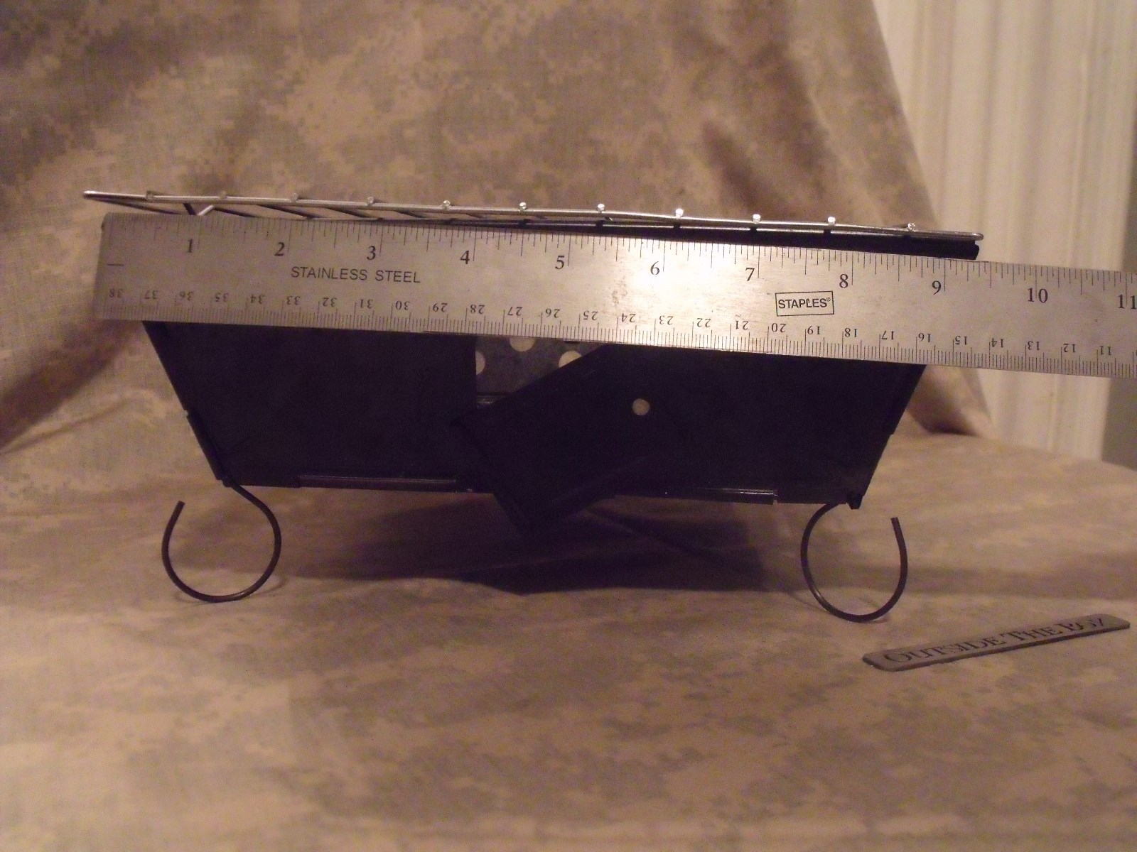 Emergency/Survival: Portable Folding Grill, Lightweight & Flat Fold Design!