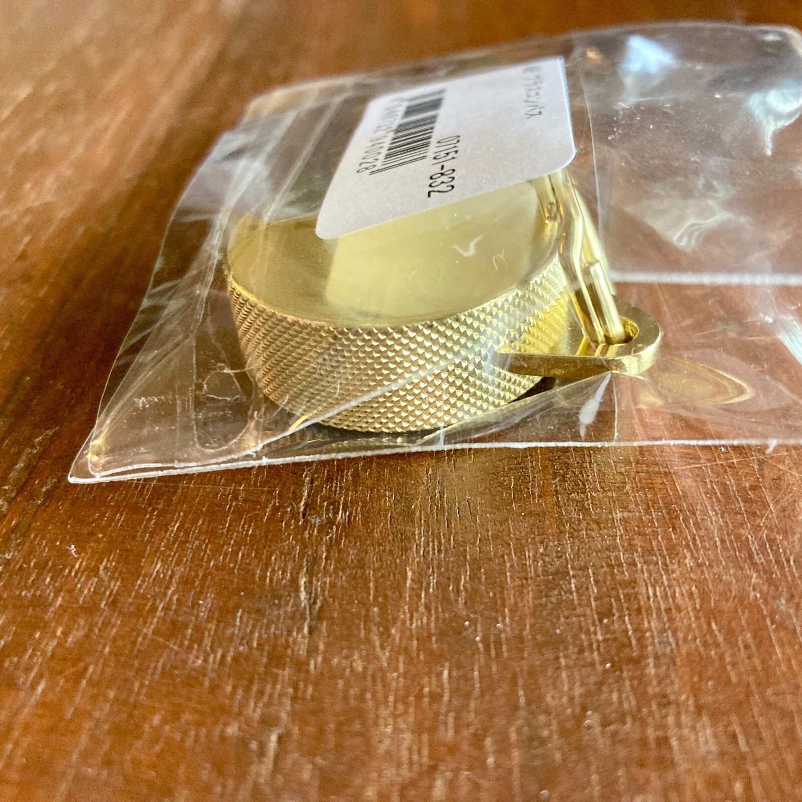 A&F Brass Compass knurled solid W3.0xH4.0xD1.1cm, W1.1xH1.5xD0.4in