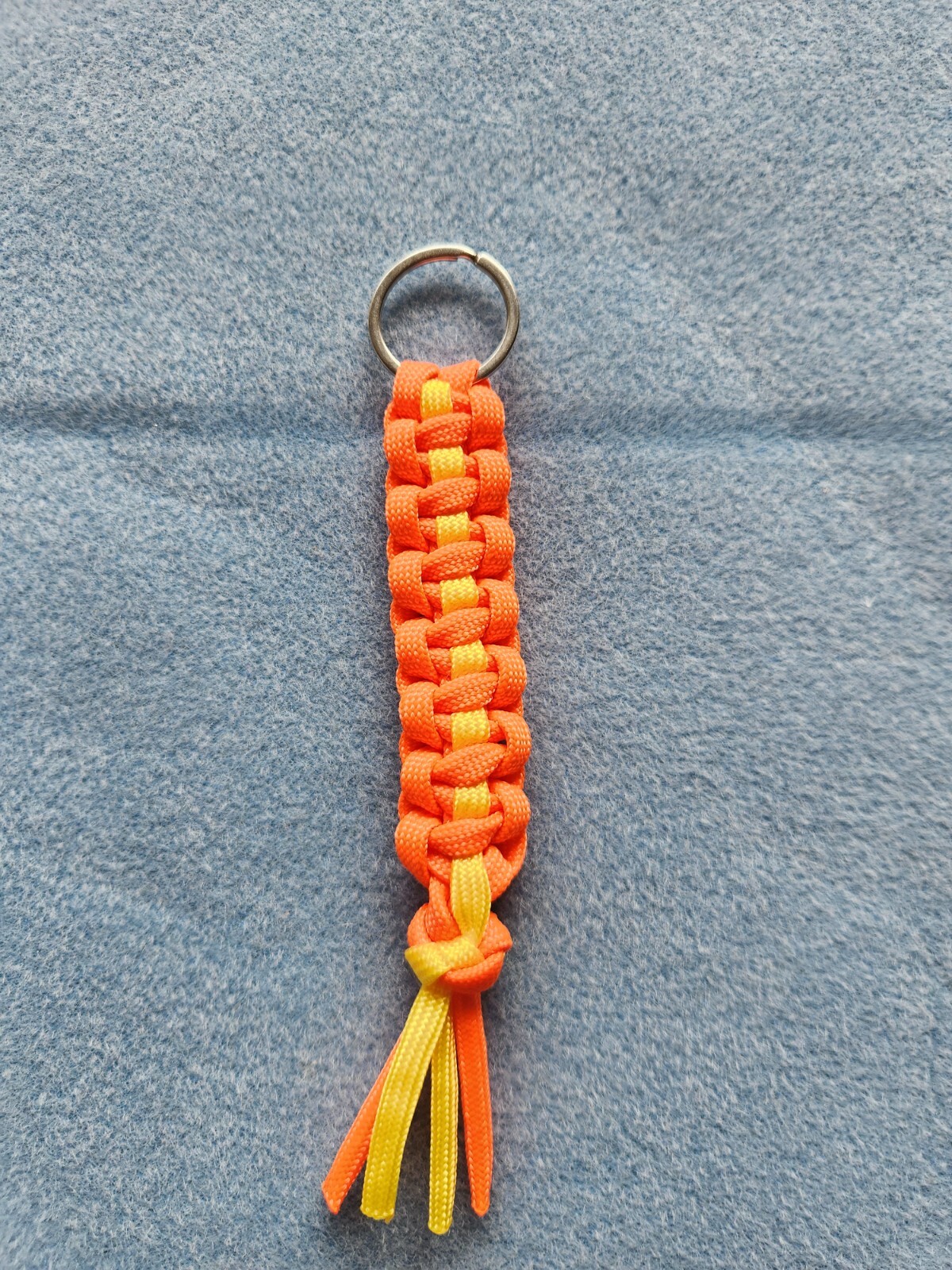550 Paracord Keychain with Keyring Thin Yellow Line