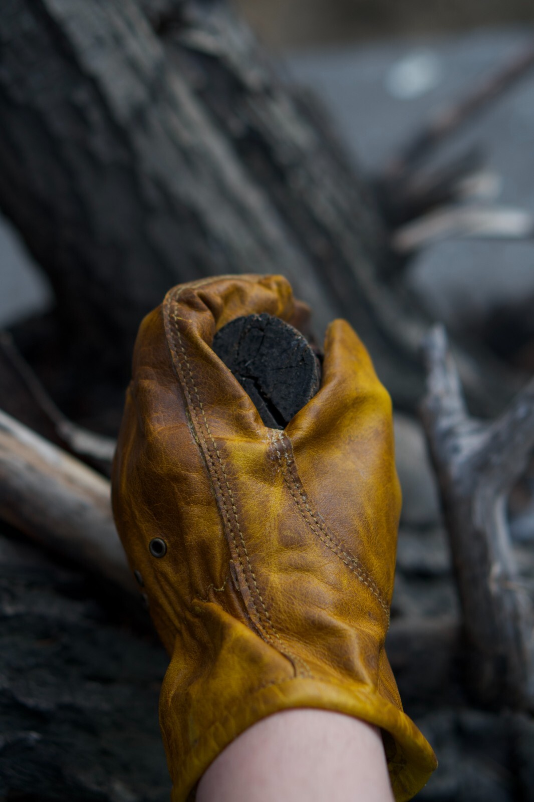 Bushcraft Leather Gloves, Fire Resistant Leather Gloves, Elegant Leather Gloves