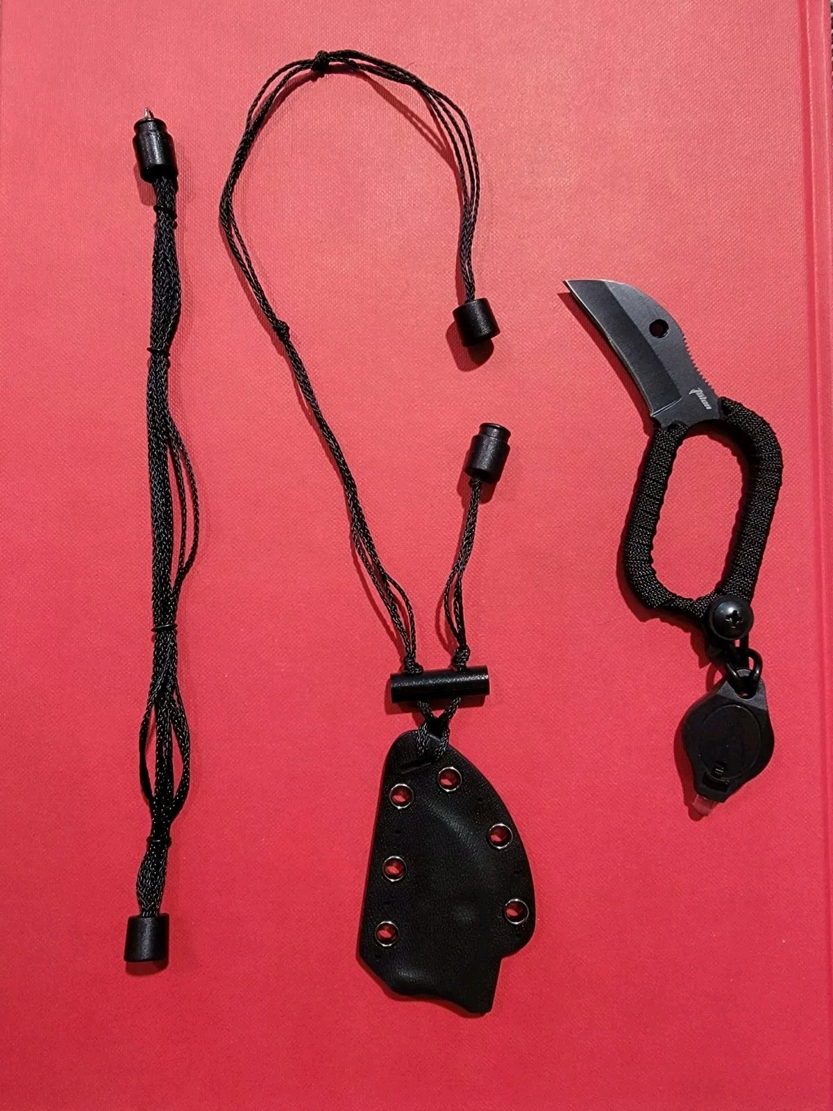 Survival Necklace/Survival Neck Knife+Fire Starter+Mini Flashlight+Saw Cord
