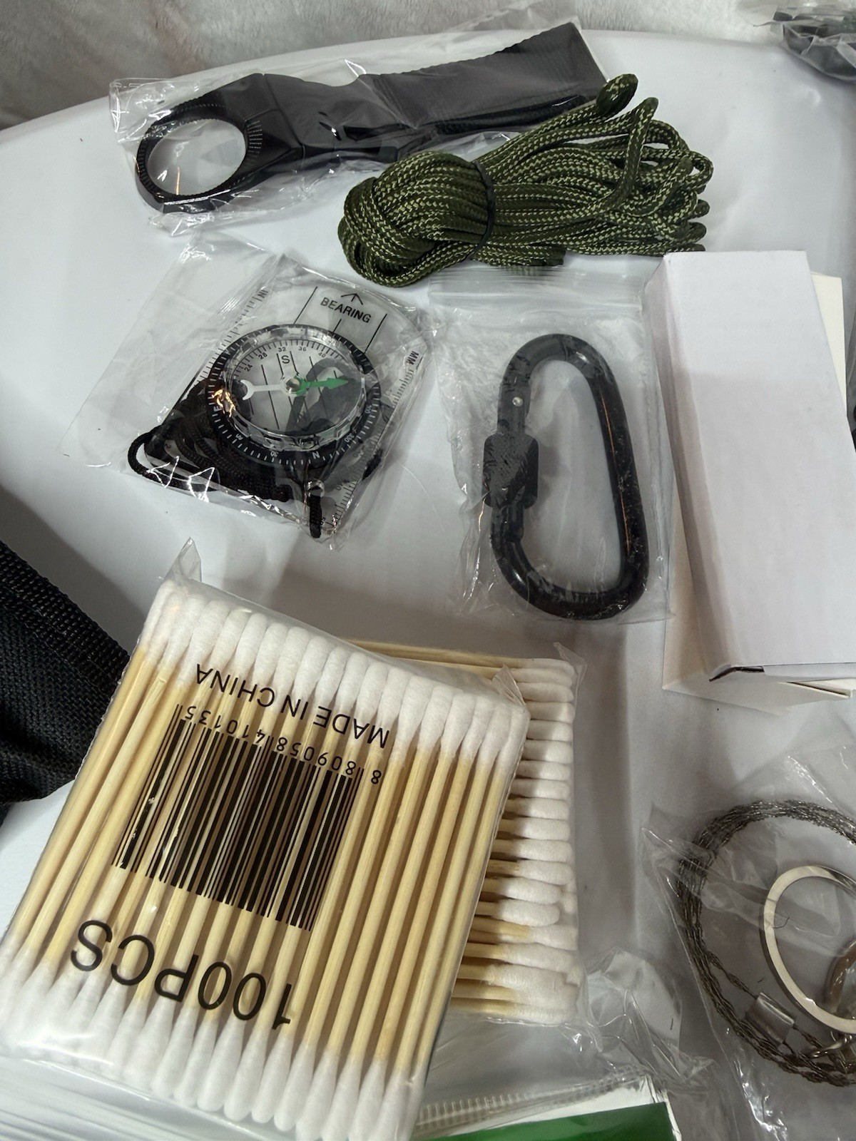 318 Piece Set Emergency Survival Kit First Aid Bug Out Military Kit