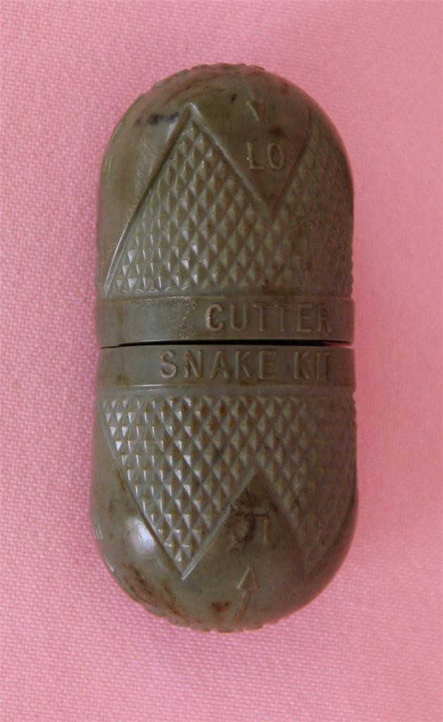 Portable Cutter’s Snake Bite Kit Camping Hiking Field Gear Military Boy Scouts ?