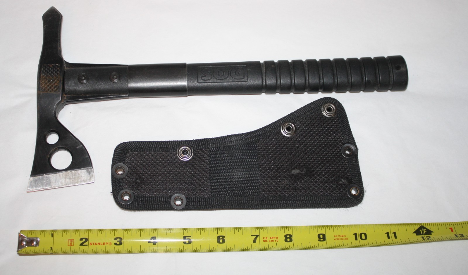 SOG 12″ Throwing Tomahawk Axe Tactical Hatchet w/ Nylon Sheath VERY NICE