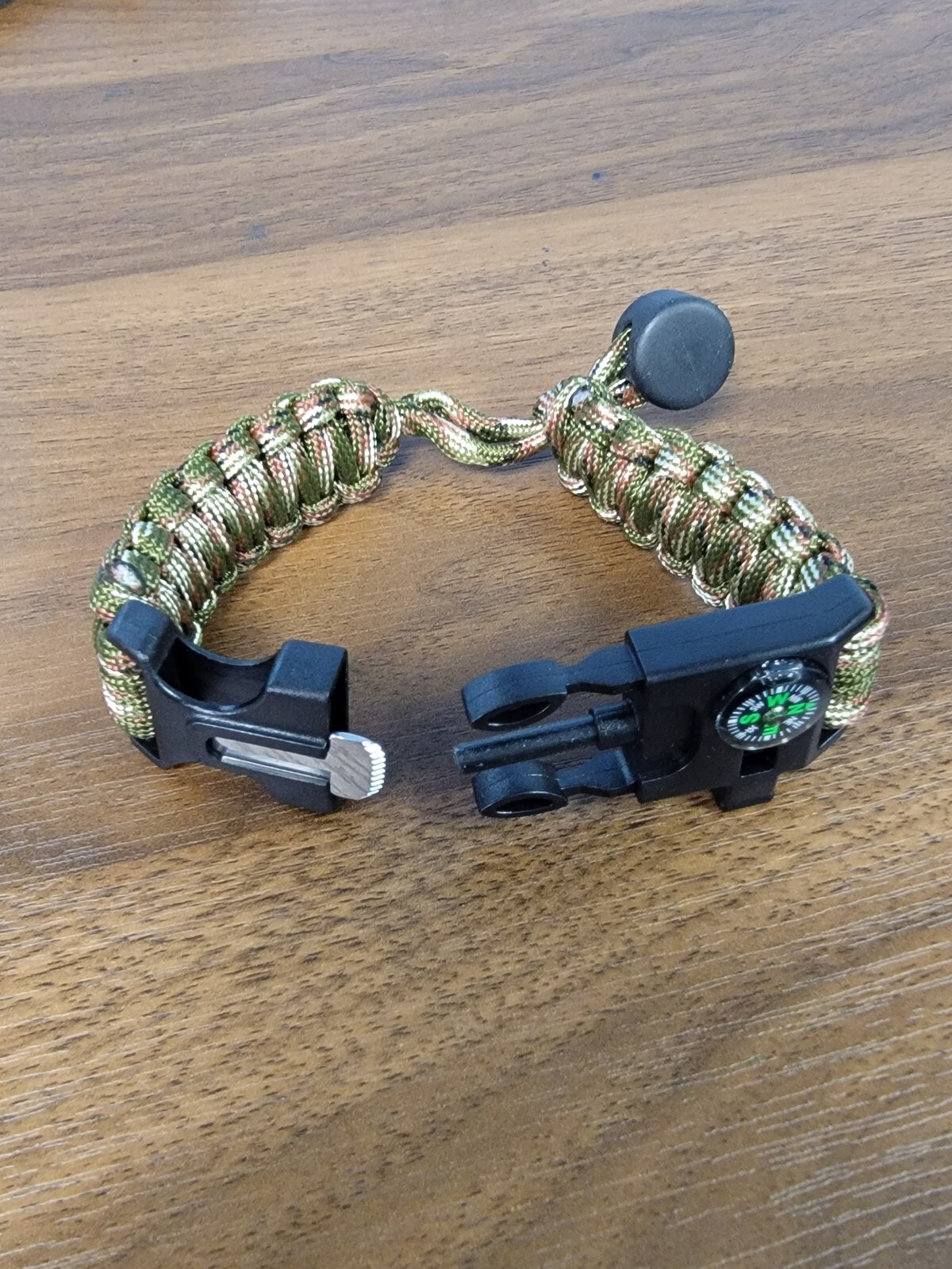 Survival kit Survival bracelet, Fire extinguisher, tools in a card and wire saw