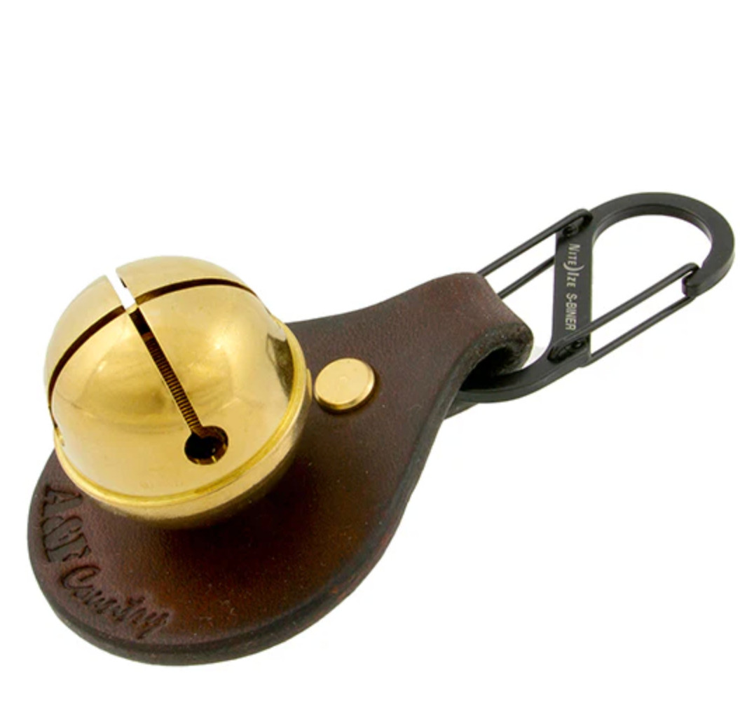 A&F Brass Bear Bell Hiking Cowhide Leather Keychain NiteIze Made in Japan