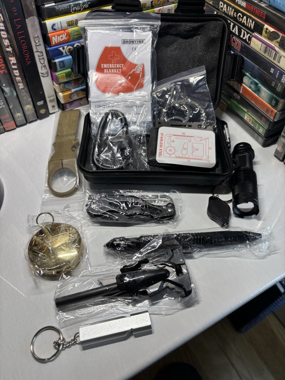 Waterproof Black Survival Kit w/ 140x210cm Blanket, Flashlight etc