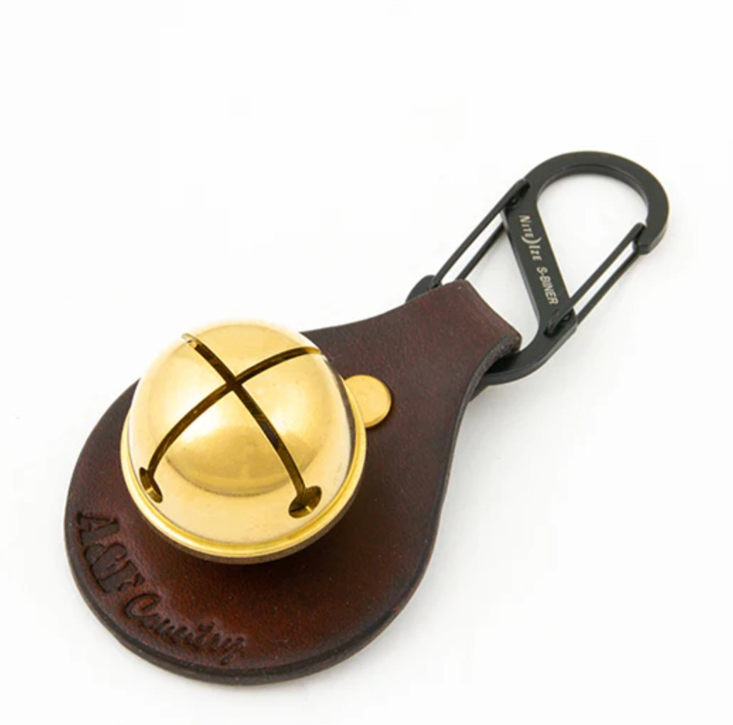 A&F Brass Bear Bell Hiking Cowhide Leather Keychain NiteIze Made in Japan