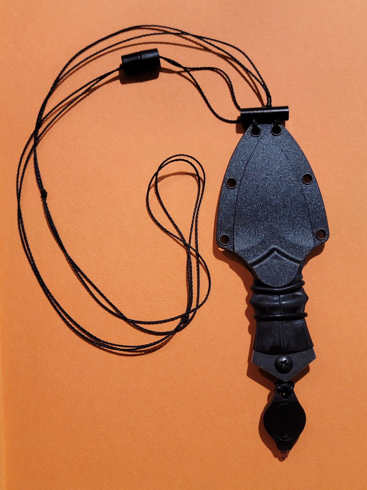 Survival Necklace/Survival Spear/Knife+Fire Starter+Mini Flashlight+Saw Cord