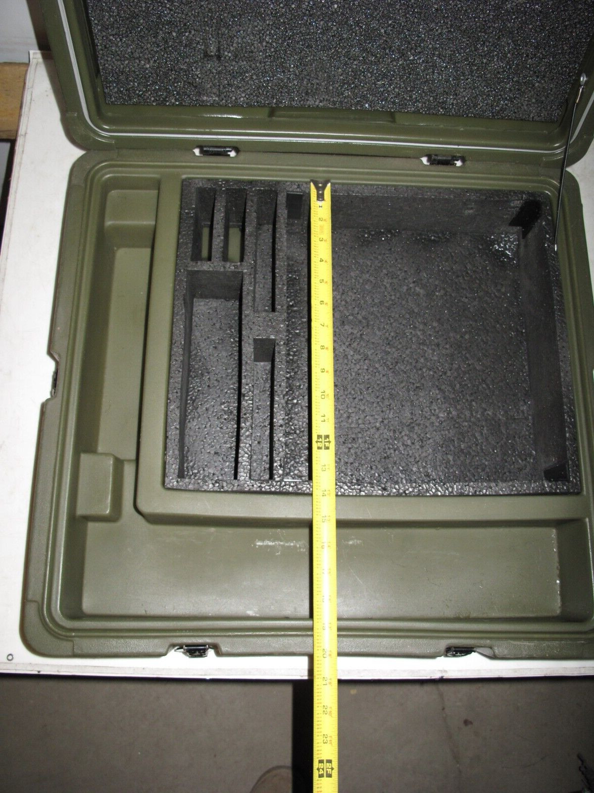Hard Case Military Plastic 24x22x7 Divided Hinged Lid Miltope Laptop