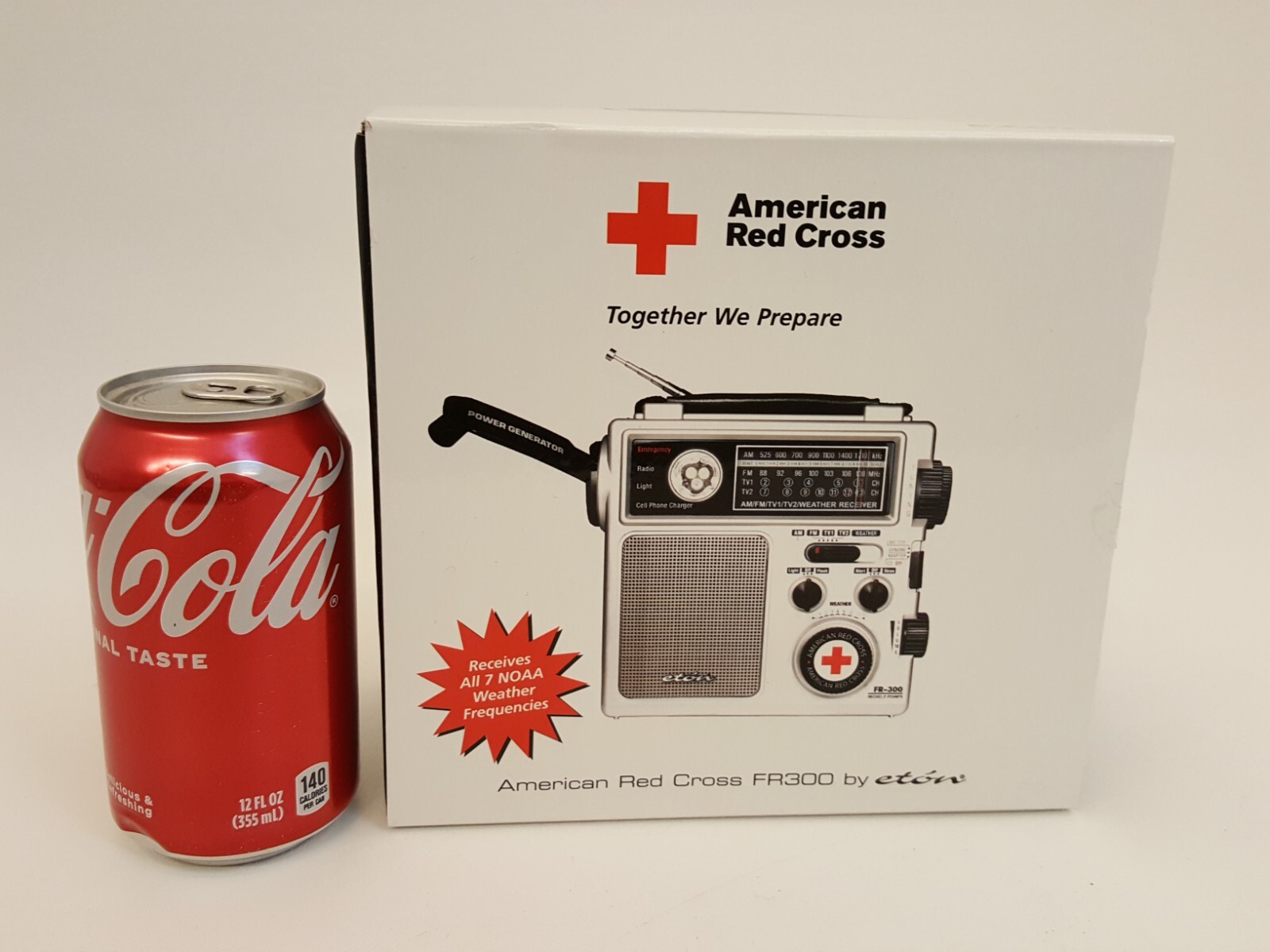 American Red Cross emergency radio hand crank FR300 Eton