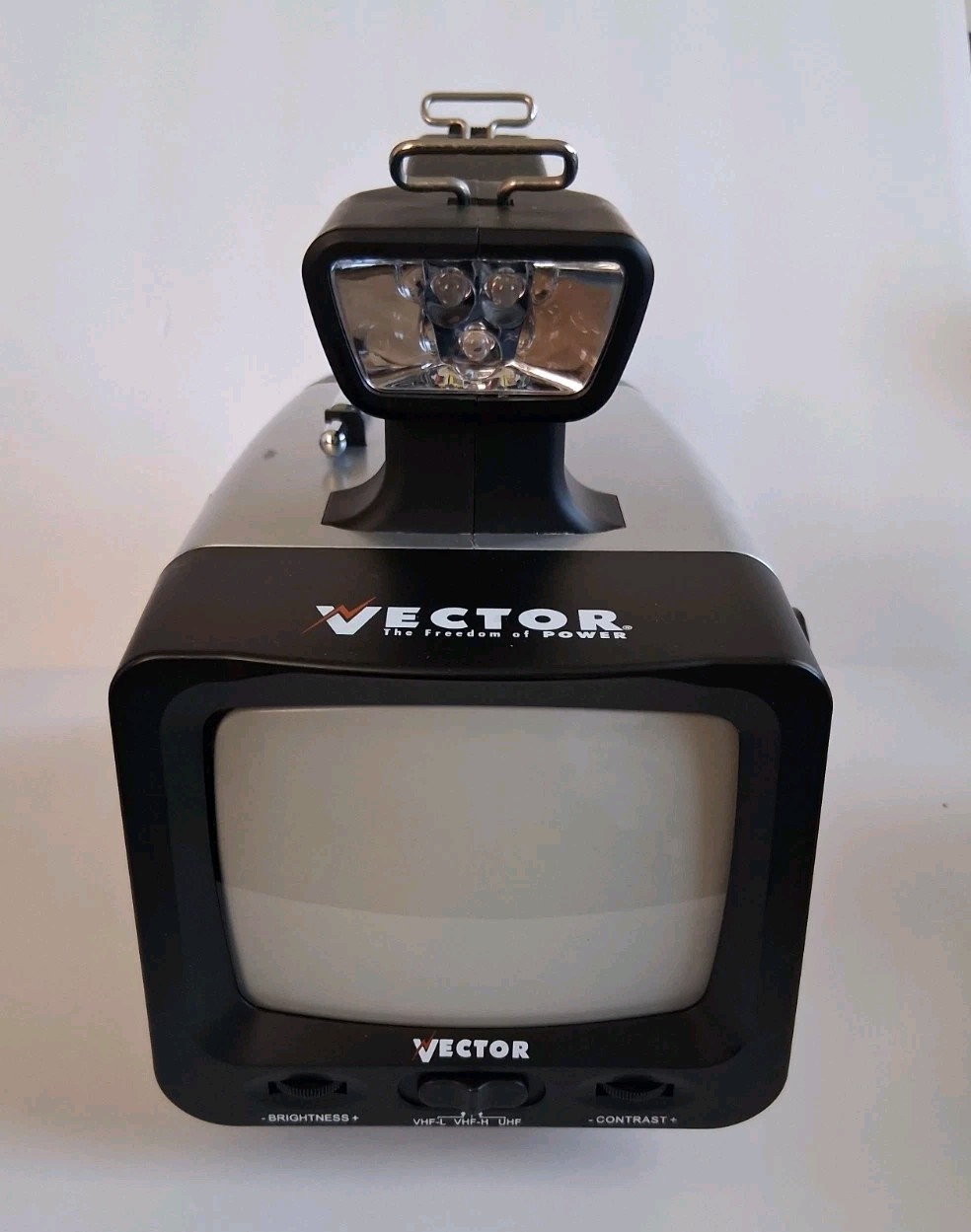 Vector Portable Power Radio TV Flashlight + Portable Fish Finder Bundle NEW