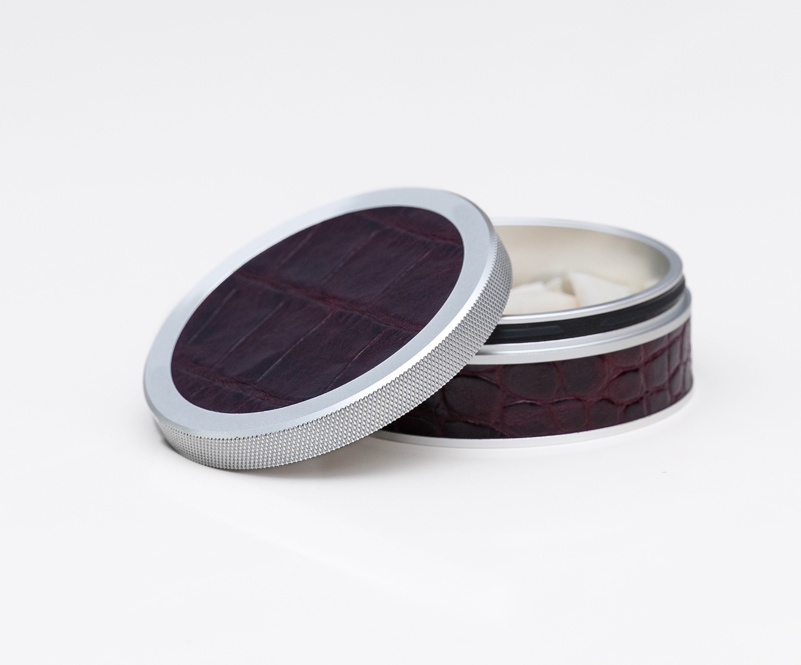 High Quality Aluminum & Leather Can for Zyn, Velo, Rogue Pouches | Zyn Container