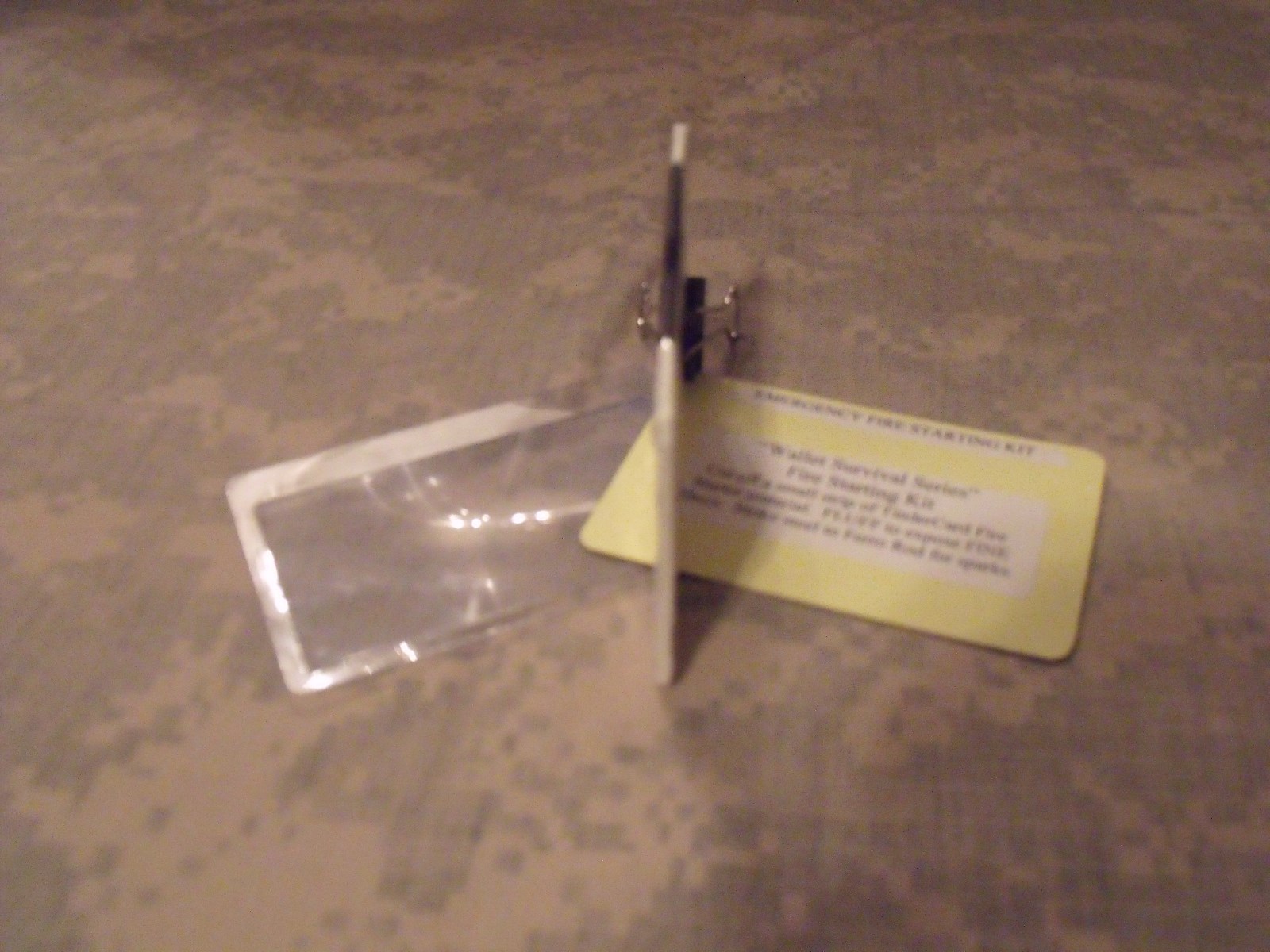 “Wallet Survival Series”: Emergency Fire Starting Kit – Tinder, Ferro, Striker