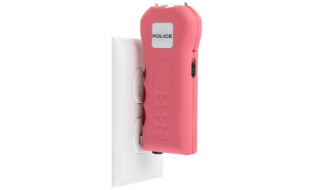 POLICE Stun Gun 512 700 BV Rechargeable LED Flashlight Pink