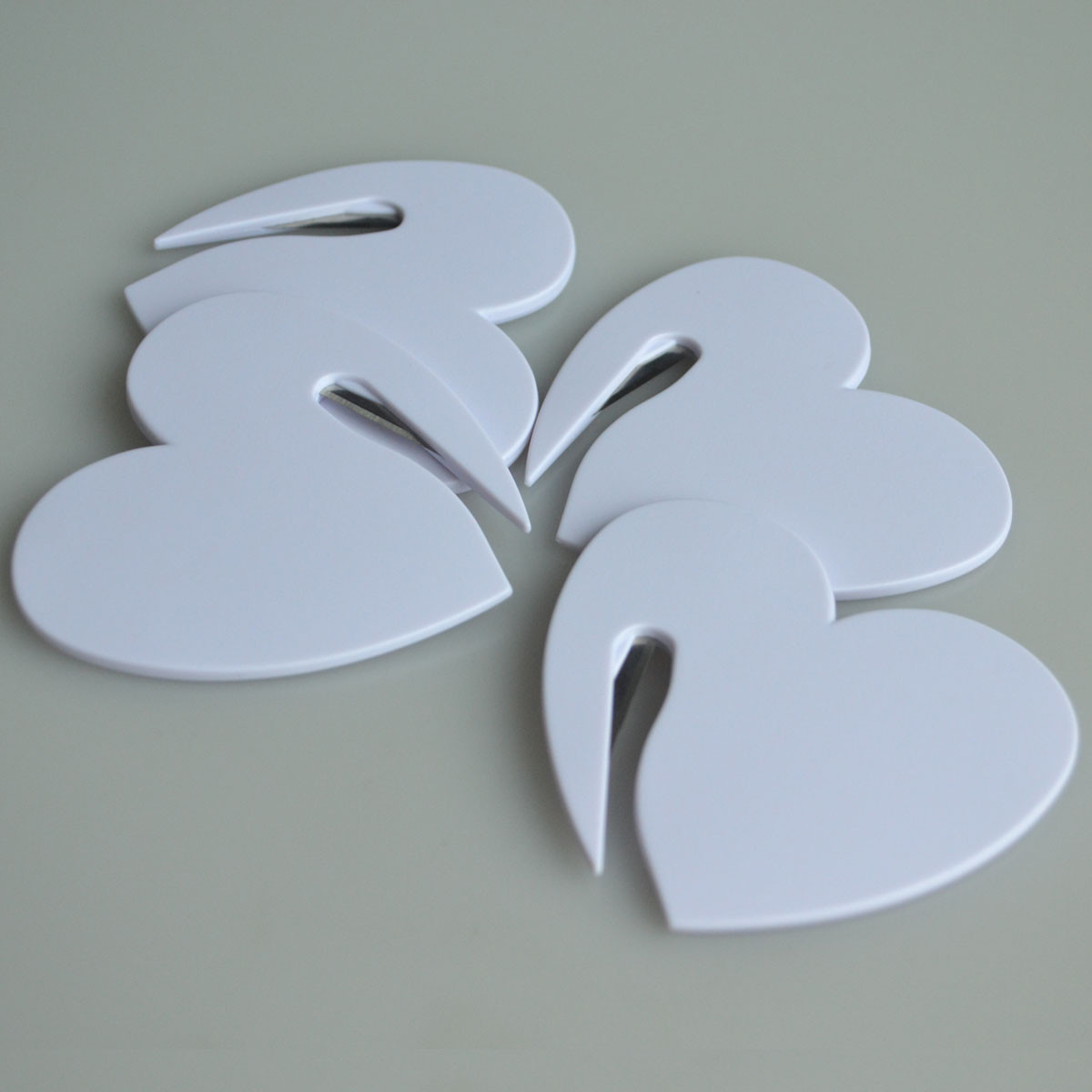 3pcs Emergency Knife Tool Car Necessities White Mini Heart Seatbelt Cutter