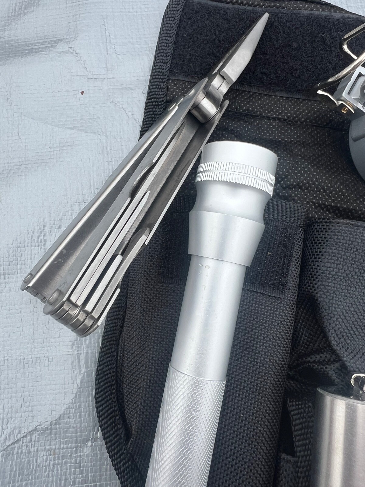 Survival Kit Gear Multi Tool Flashlight Compass Flask Sheath Camping Hunting