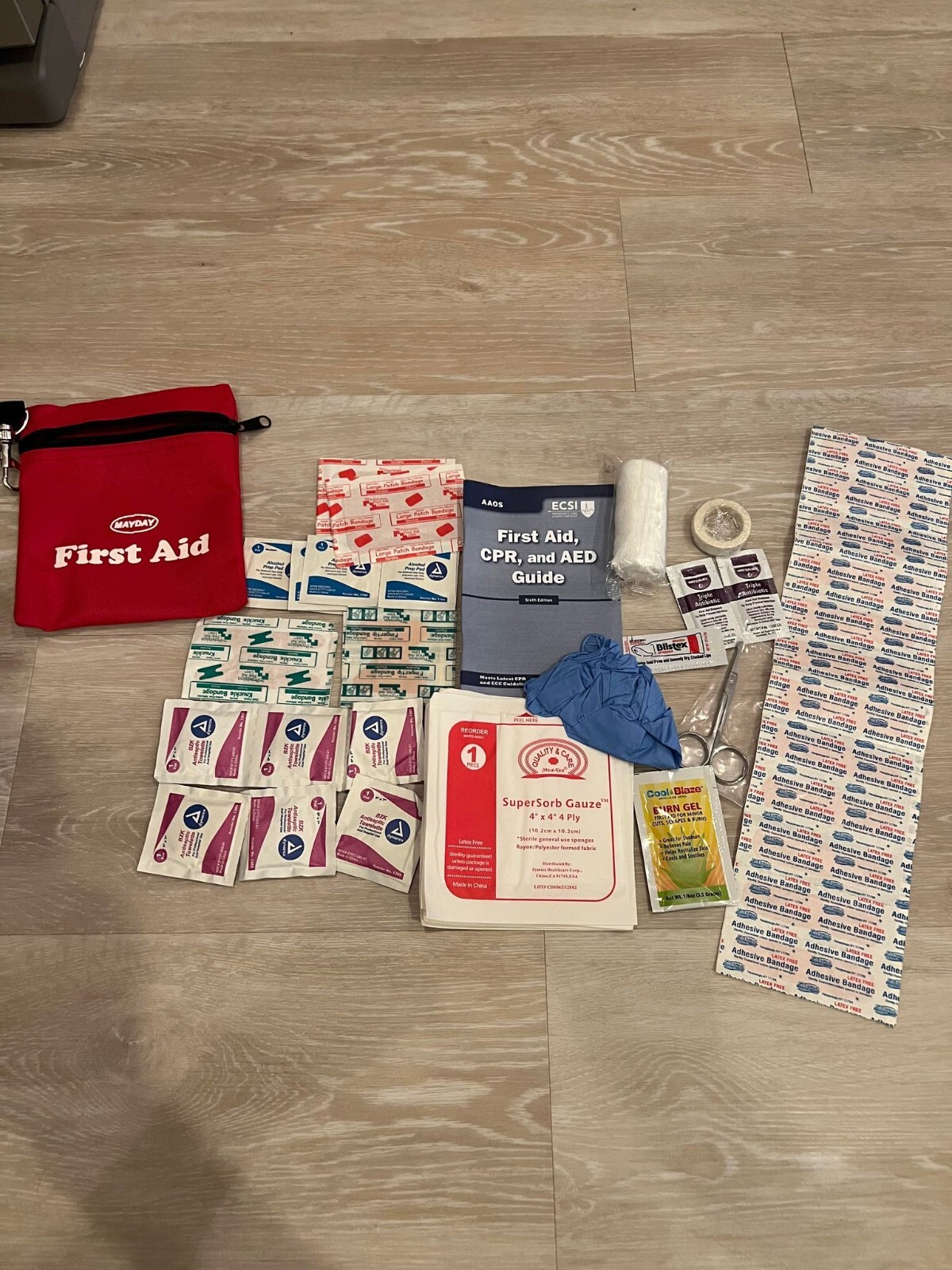 45 Piece First Aid Kit Pocket Sized Emergency Disaster Survival Camping Kit