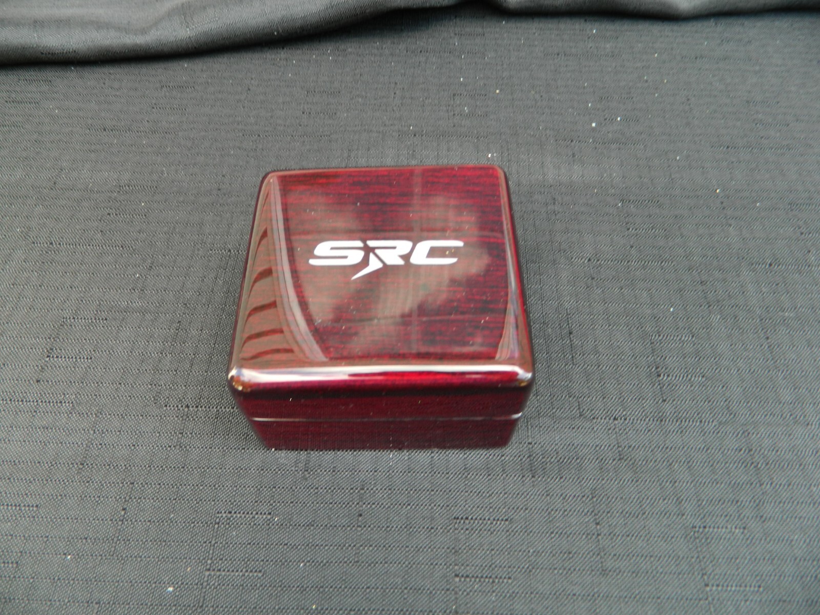 Vintage Chrome Compass w/ hinged Lacquered Wooden Box Advertising SRCTec 3″x3″