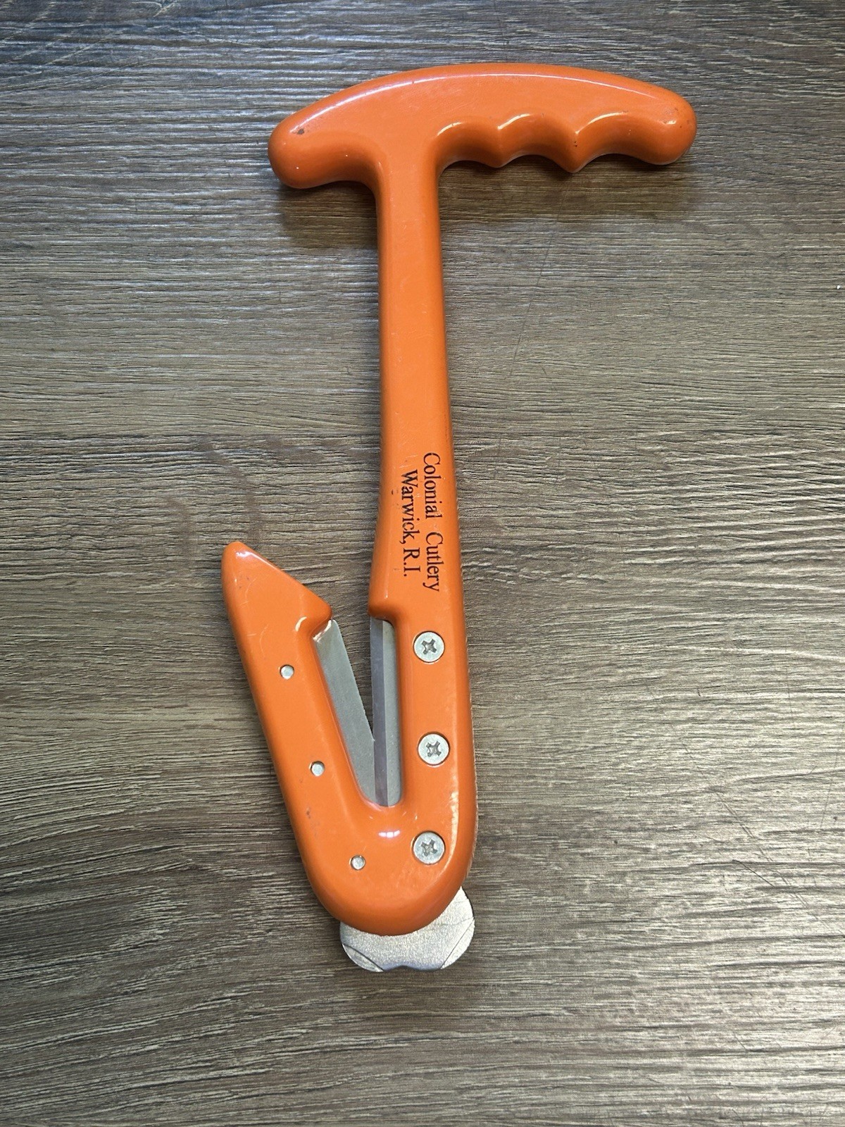 Quick-Cut Seat Belt Cutter Rescue Tool V-Shaped Razor Sharp Max Colonial Cutlery