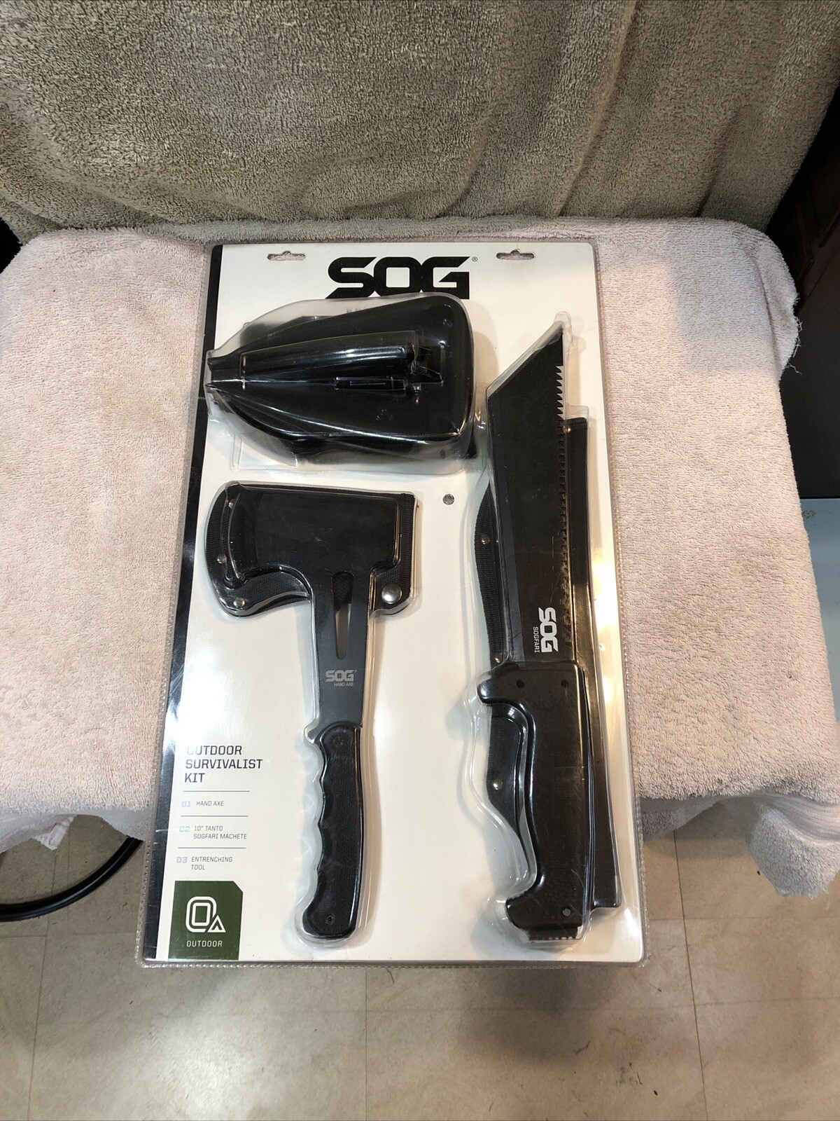 SOG 3 Piece Outdoor Survivalist Kit Hatchet Knife Saw Shovel