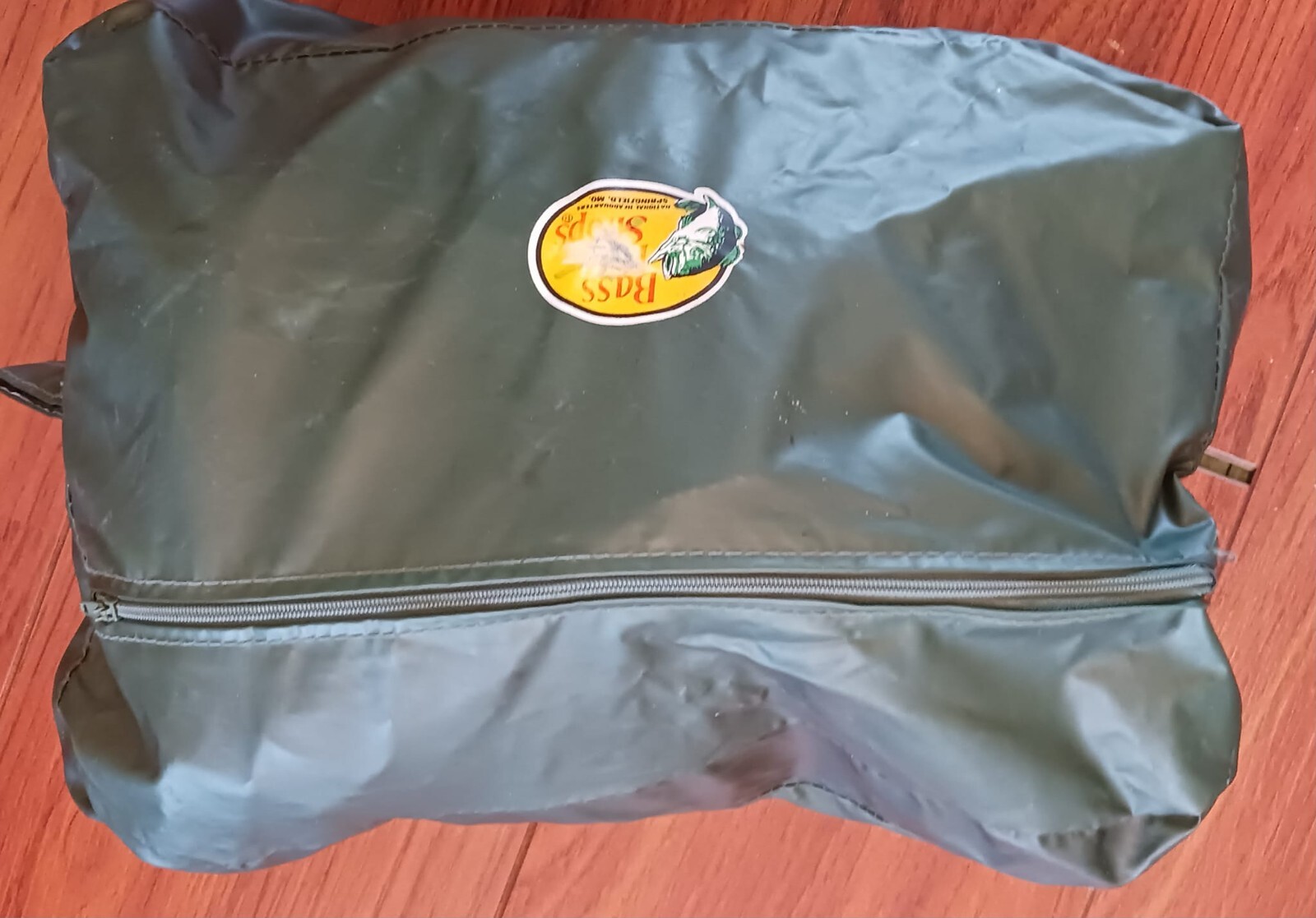Bass Pro Shops Rain Gear with Storage Bag Adult Small