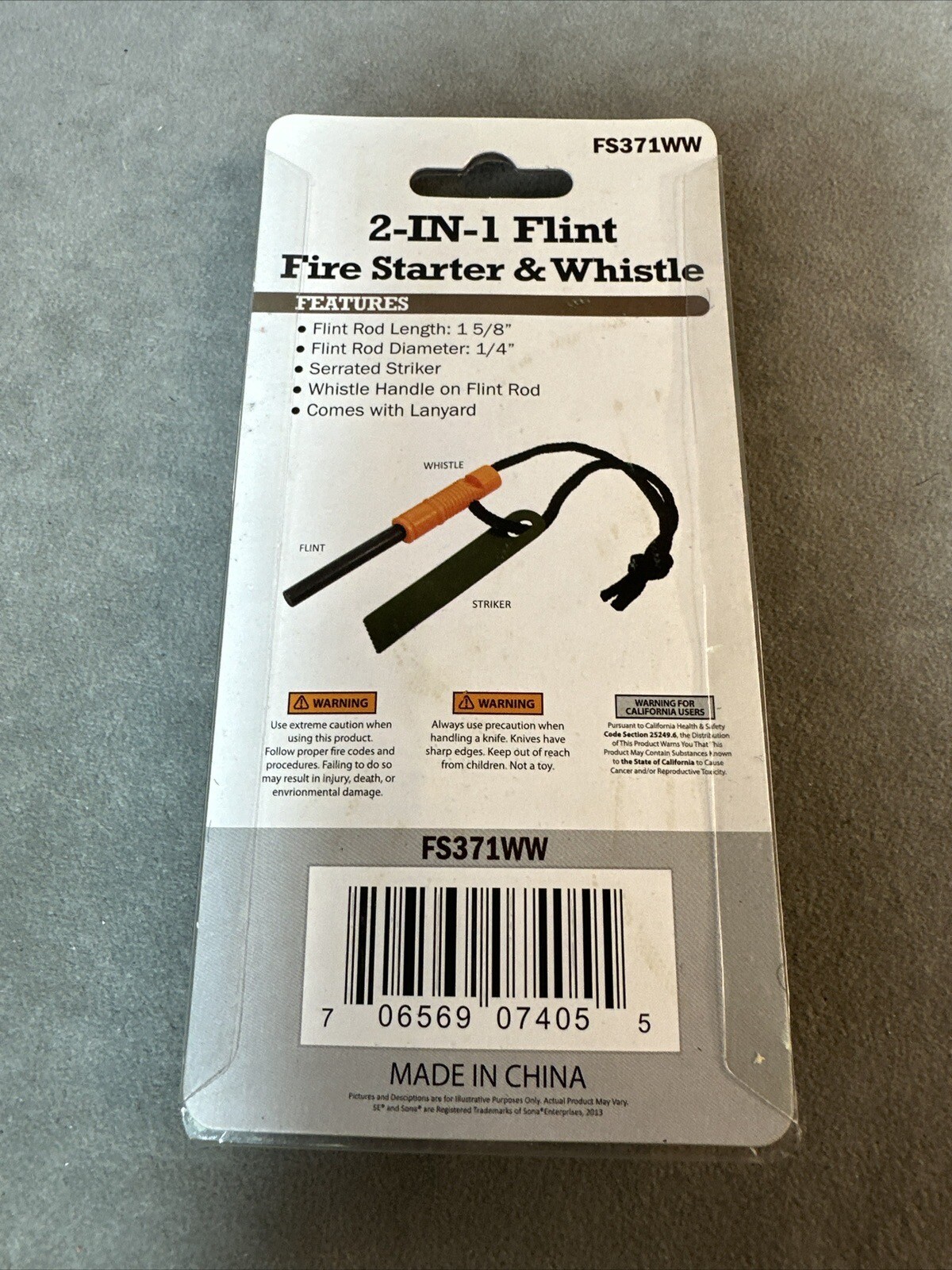 Fire Starter & Whistle 2 in 1 Flint 4 Emergency camping hiking hunting